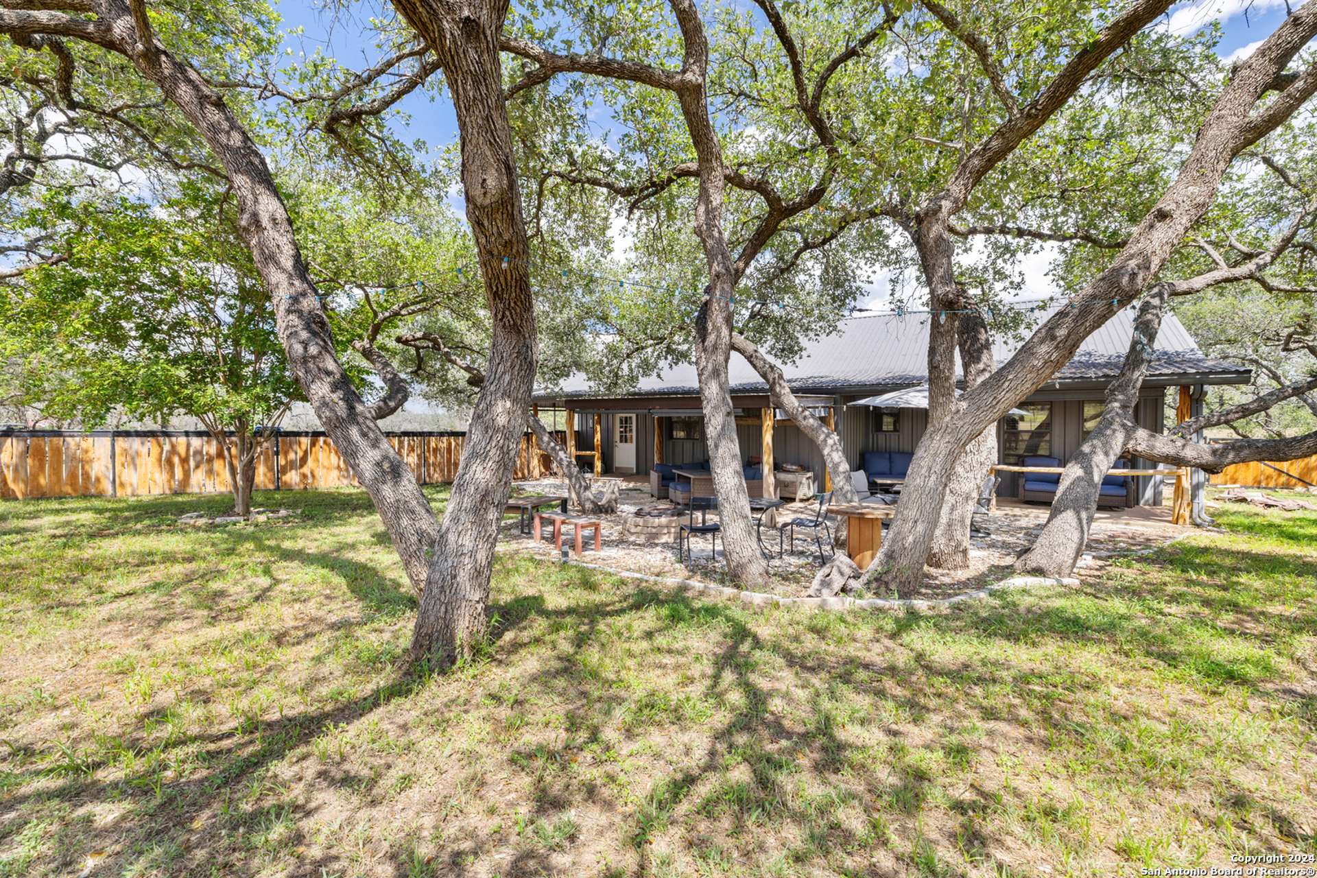 2631 us highway 281