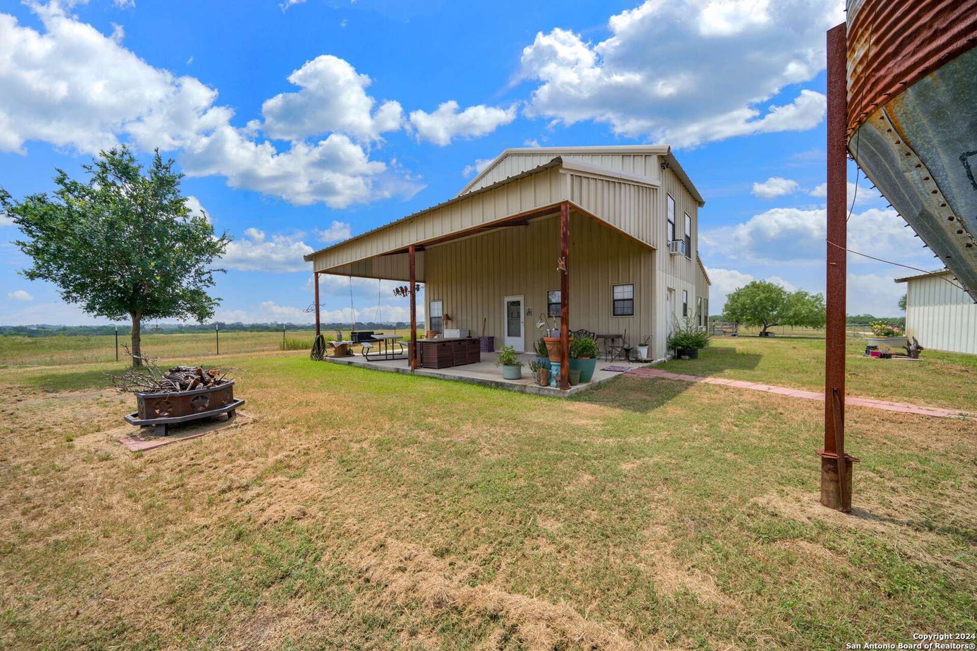 7307 New Sulphur Springs