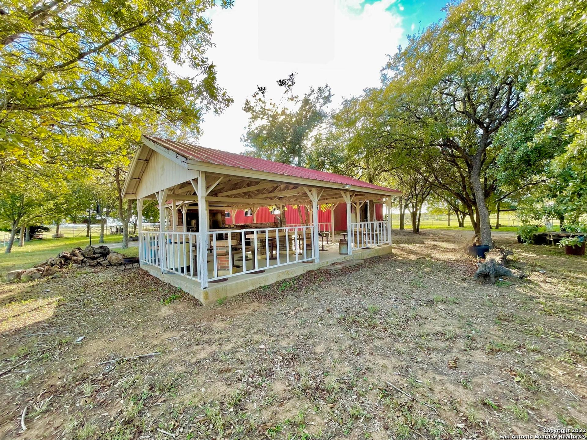 10671 BRIGGS RD, ATASCOSA, TX, 78002