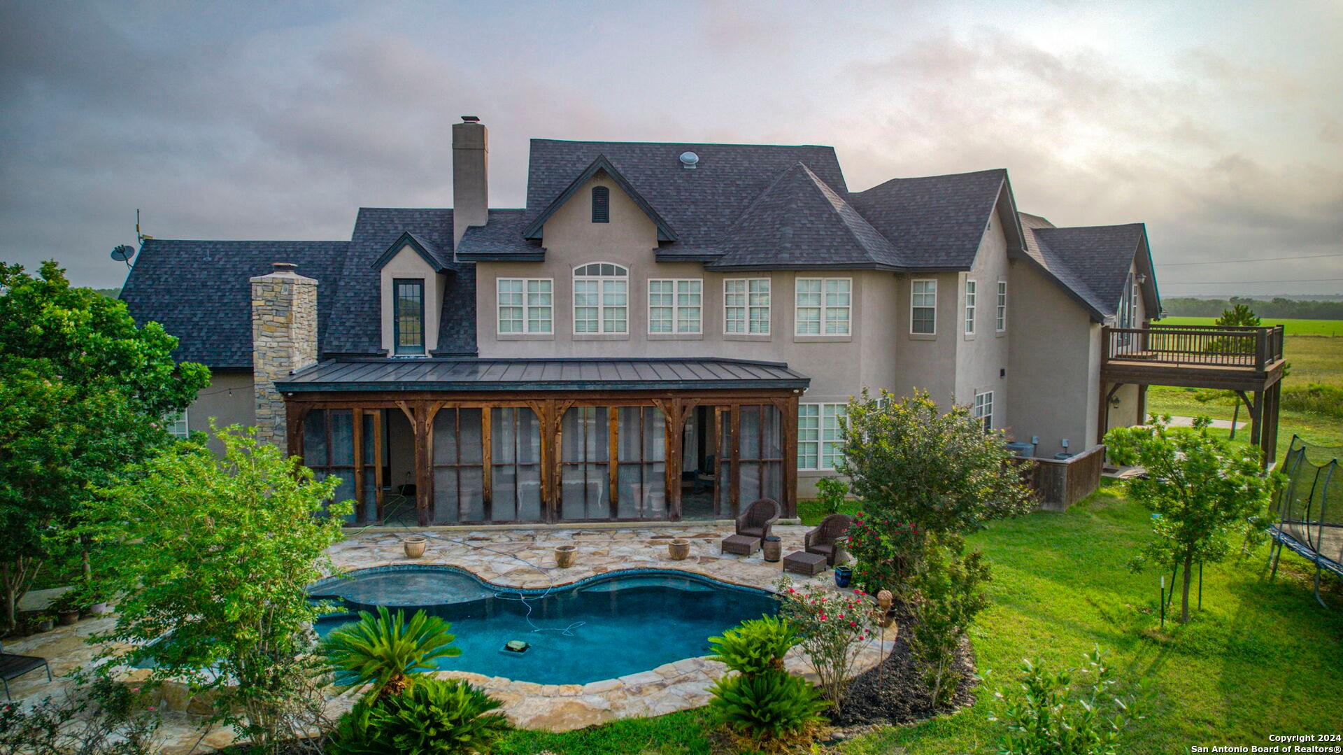2538 COUNTY ROAD 223, FLORESVILL, TX, 78114-5151