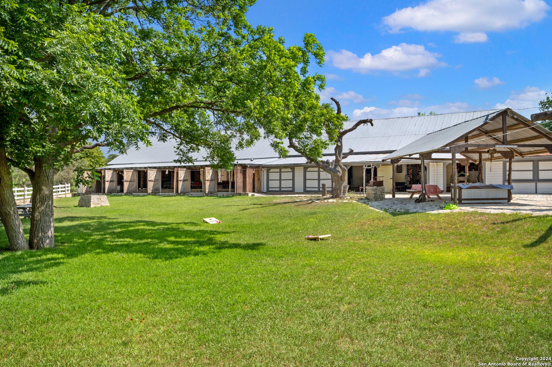 103 waring welfare, BOERNE, TX, 78006