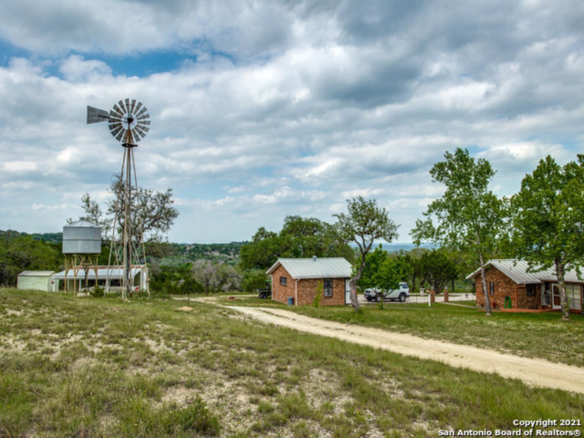 706 Paleface Ranch Rd S, SPICE_WOOD, TX, 78669