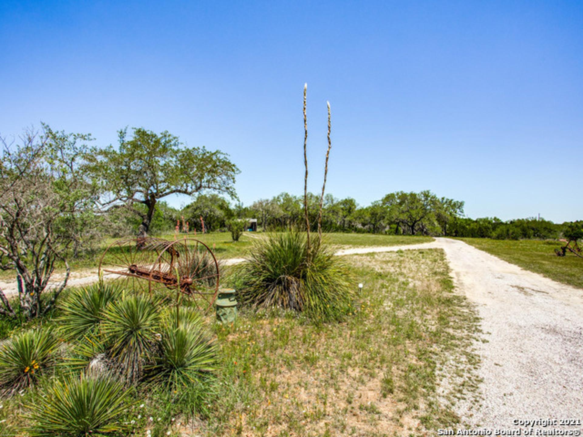 706 Paleface Ranch Rd S, SPICE_WOOD, TX, 78669