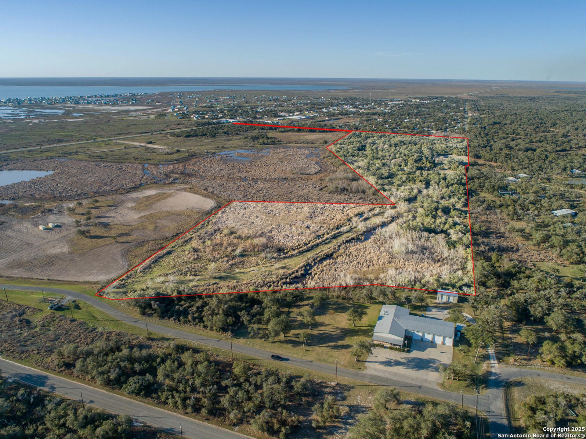 6498 Hwy 35 N, ROCKPORT, TX, 78382