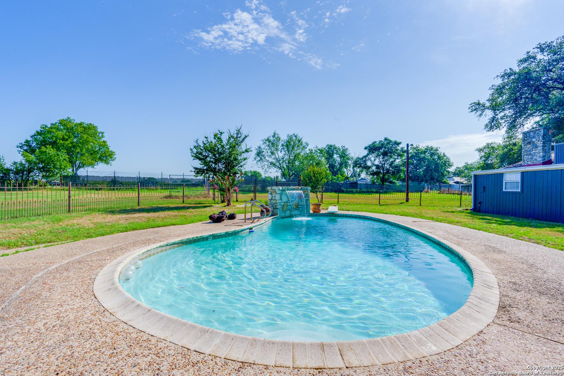 10745 ROSEMAR LN, ADKINS, TX, 78101