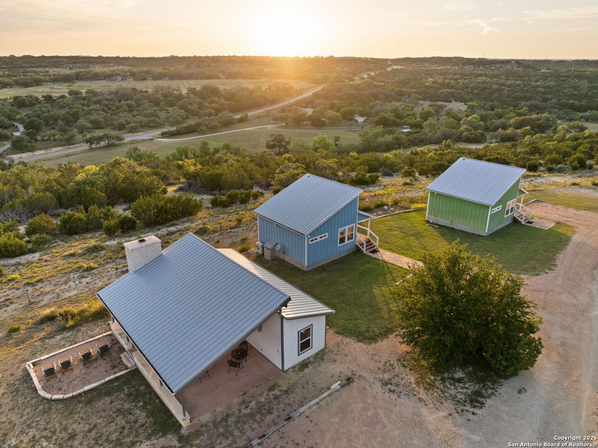 365 Billy Sisson, JOHNSONCIT, TX, 78636