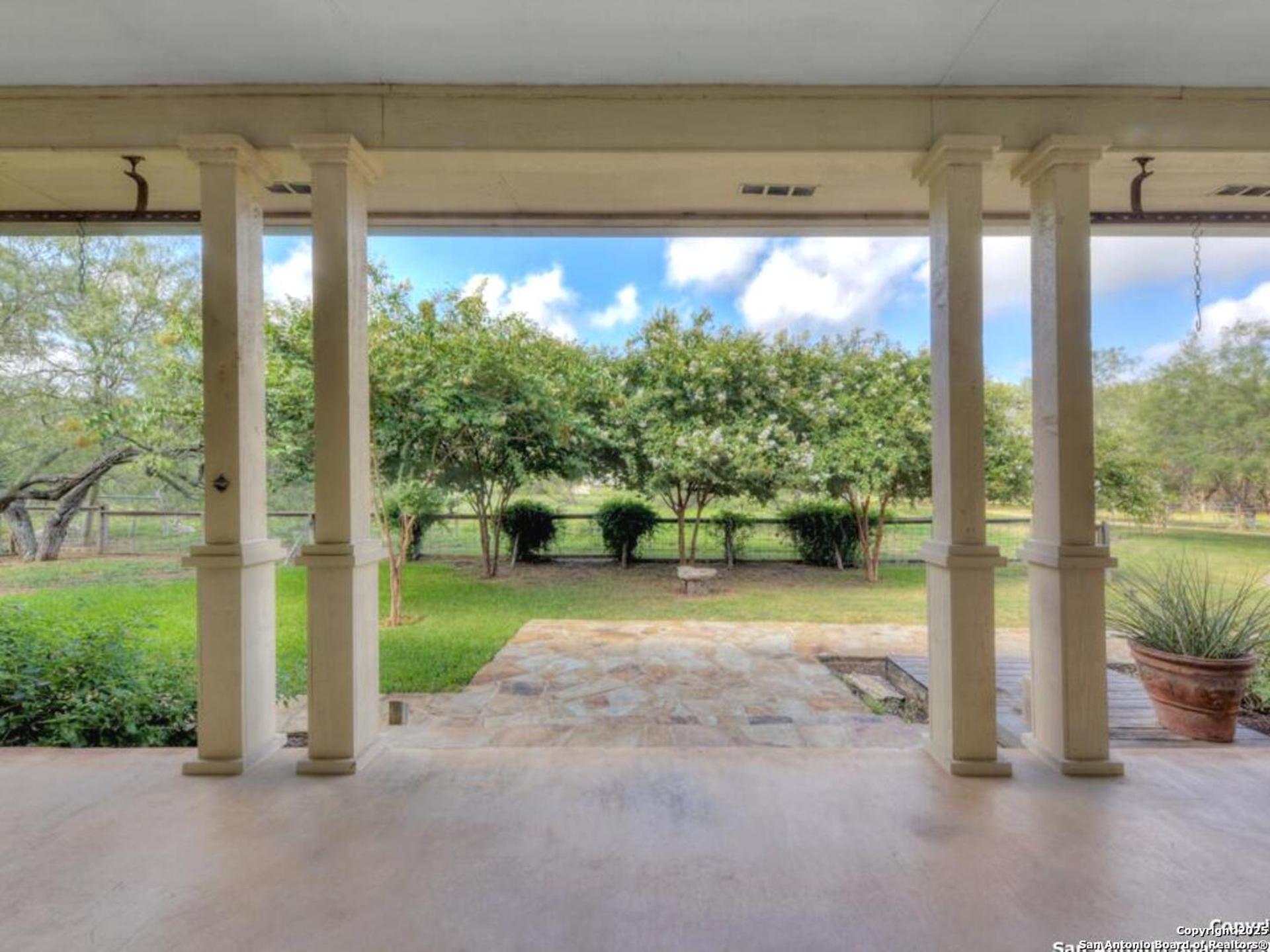 1210 Whispering Woods, NEWBRAUNFE, TX, 78132