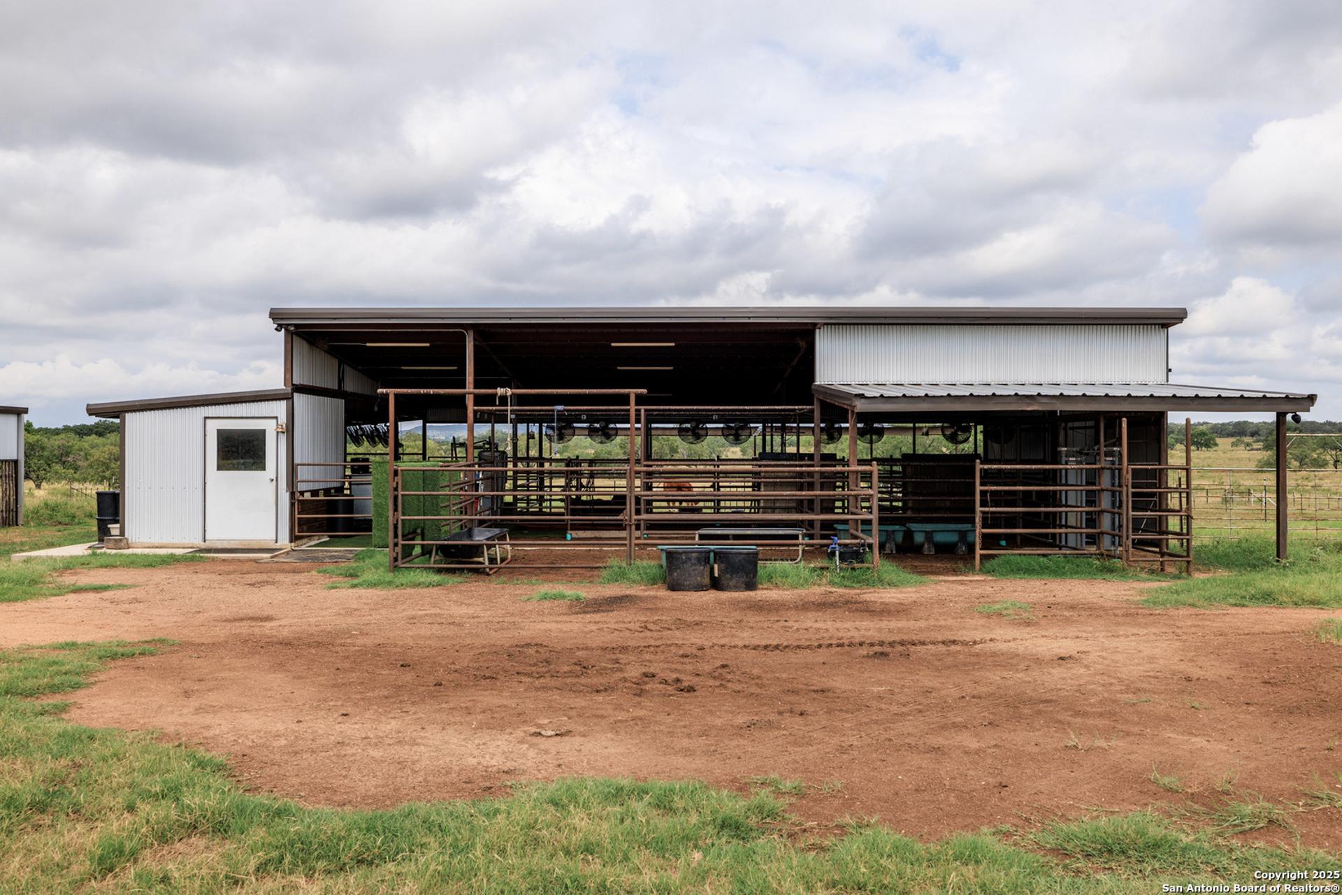 5686 Ranch Rd 1631, FREDERICKS, TX, 78624