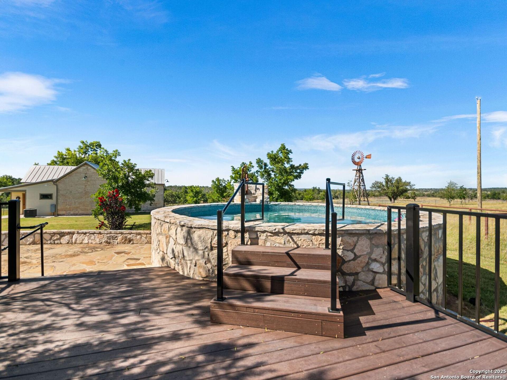 4369 Reeh Weinheimer, FREDERICKS, TX, 78624