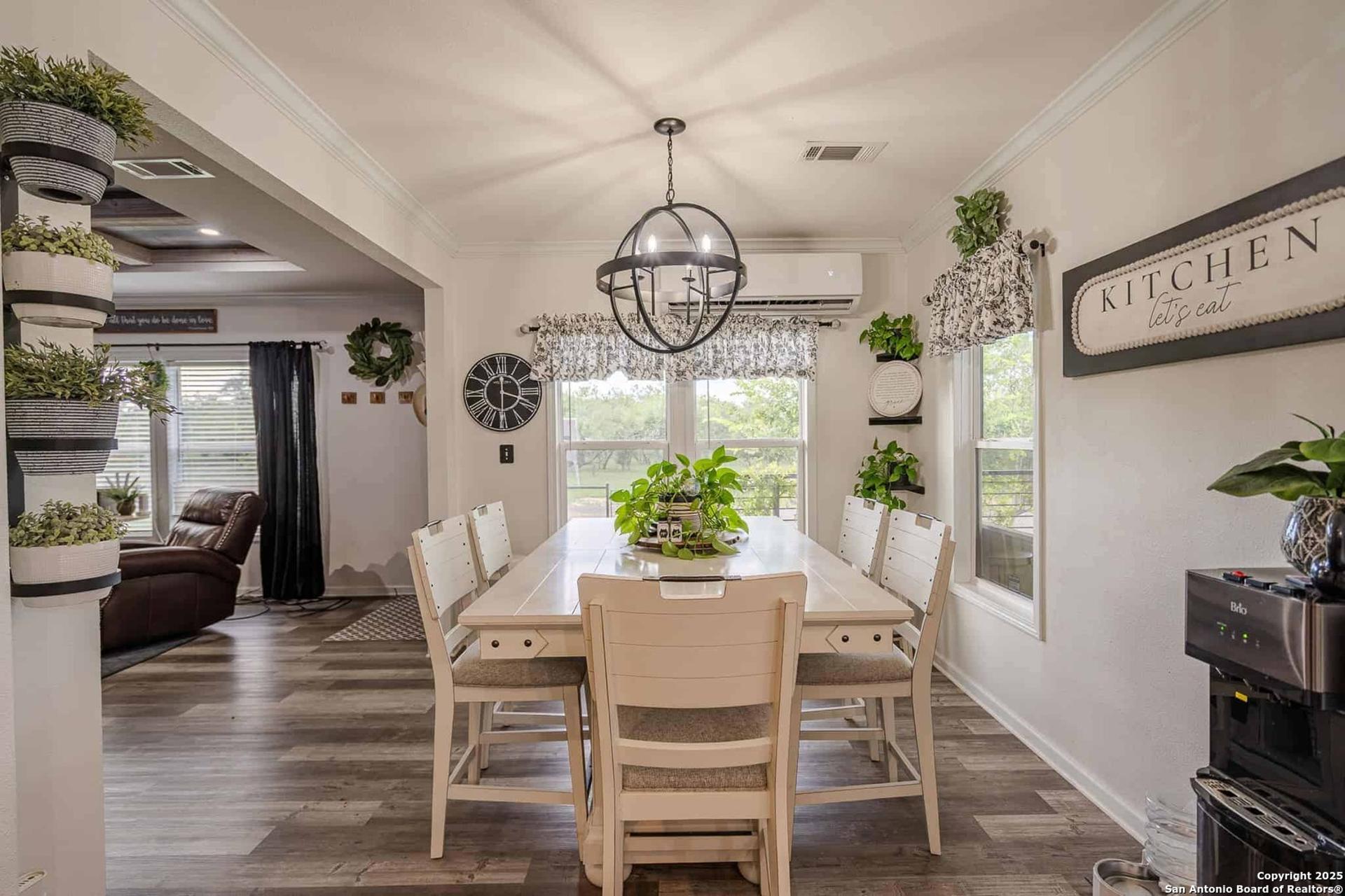 11089 alternate 90, SEGUIN, TX, 78155