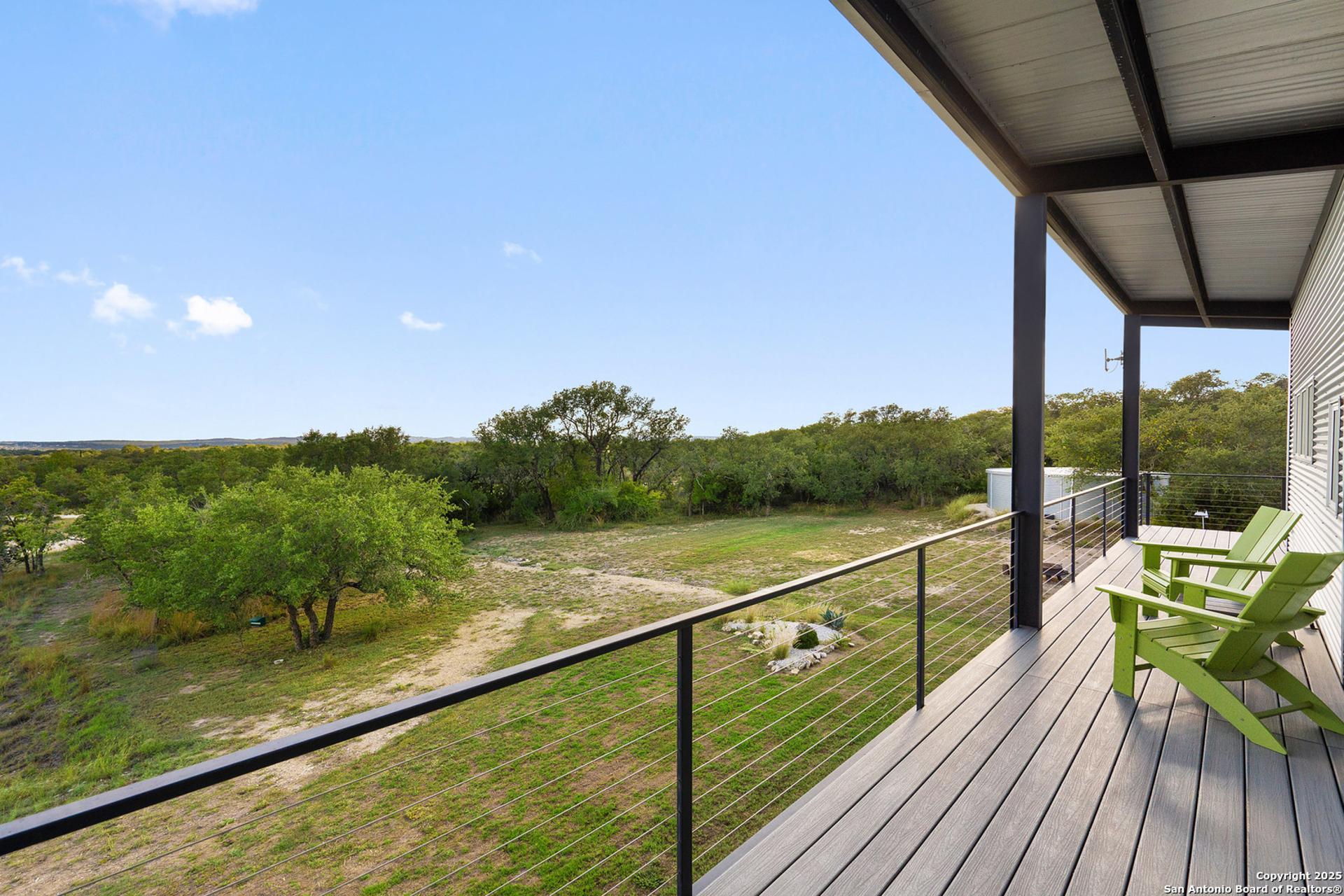 370 Gray Wolf, BLANCO, TX, 78606