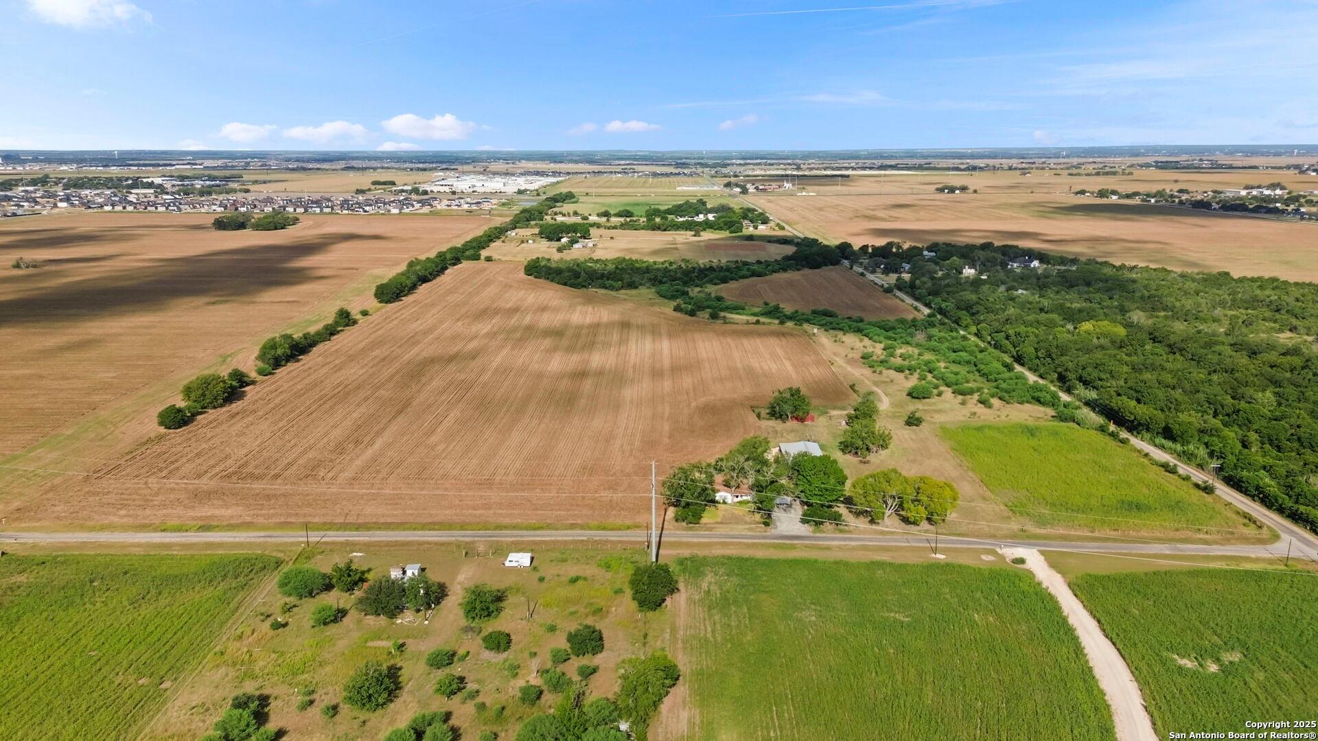 4410 Ploetz, SEGUIN, TX, 78155