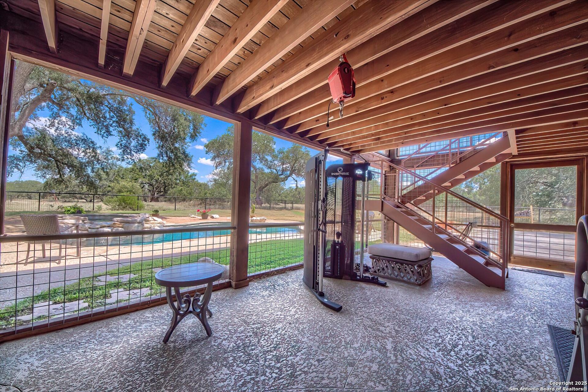 5464 Coughran Rd, PLEASANTON, TX, 78064