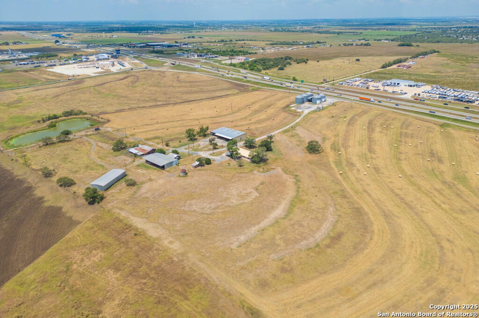 5775 Interstate 10, SEGUIN, TX, 78155