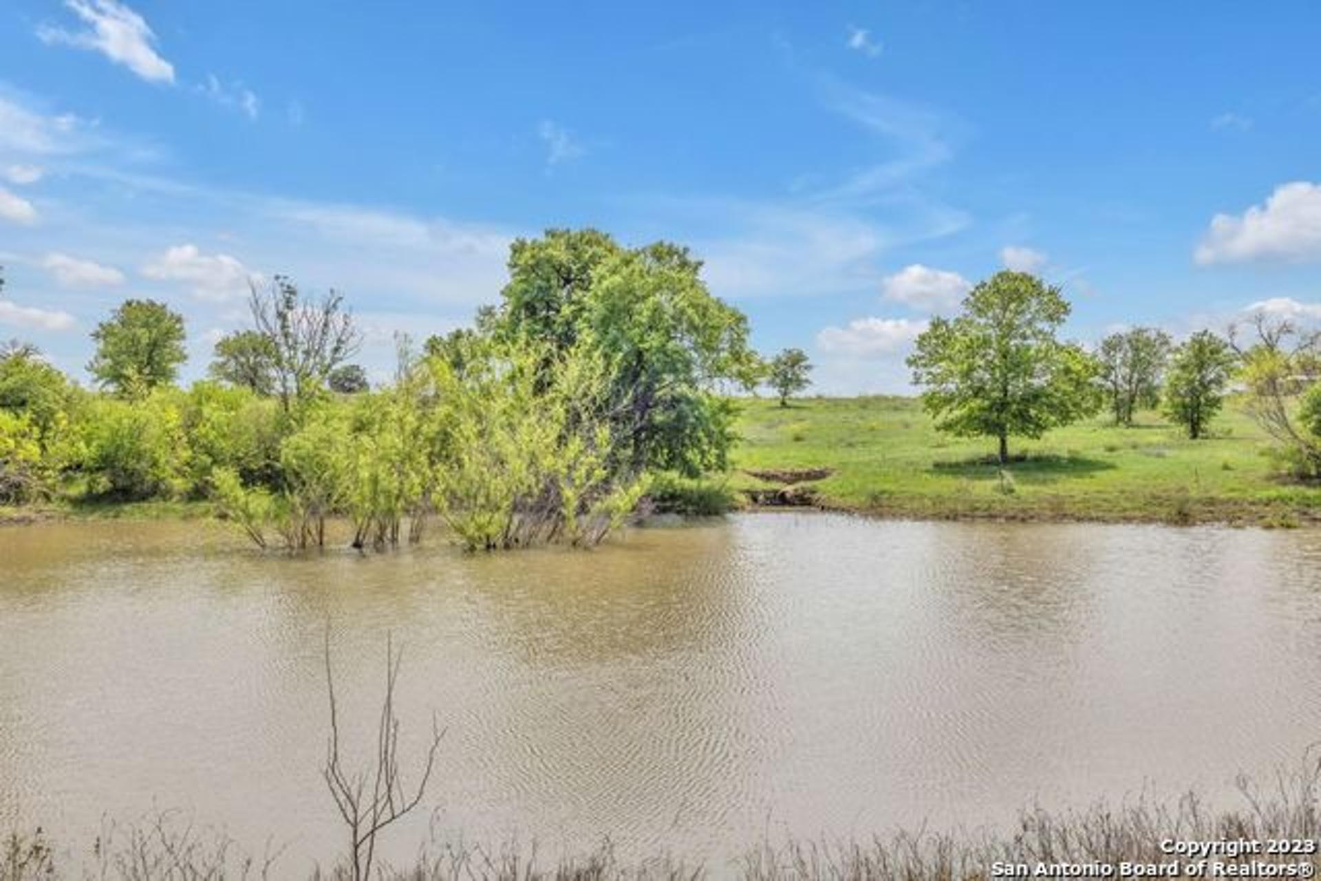 16547 GABLE RD, ST_HEDWIG, TX, 78152-8346