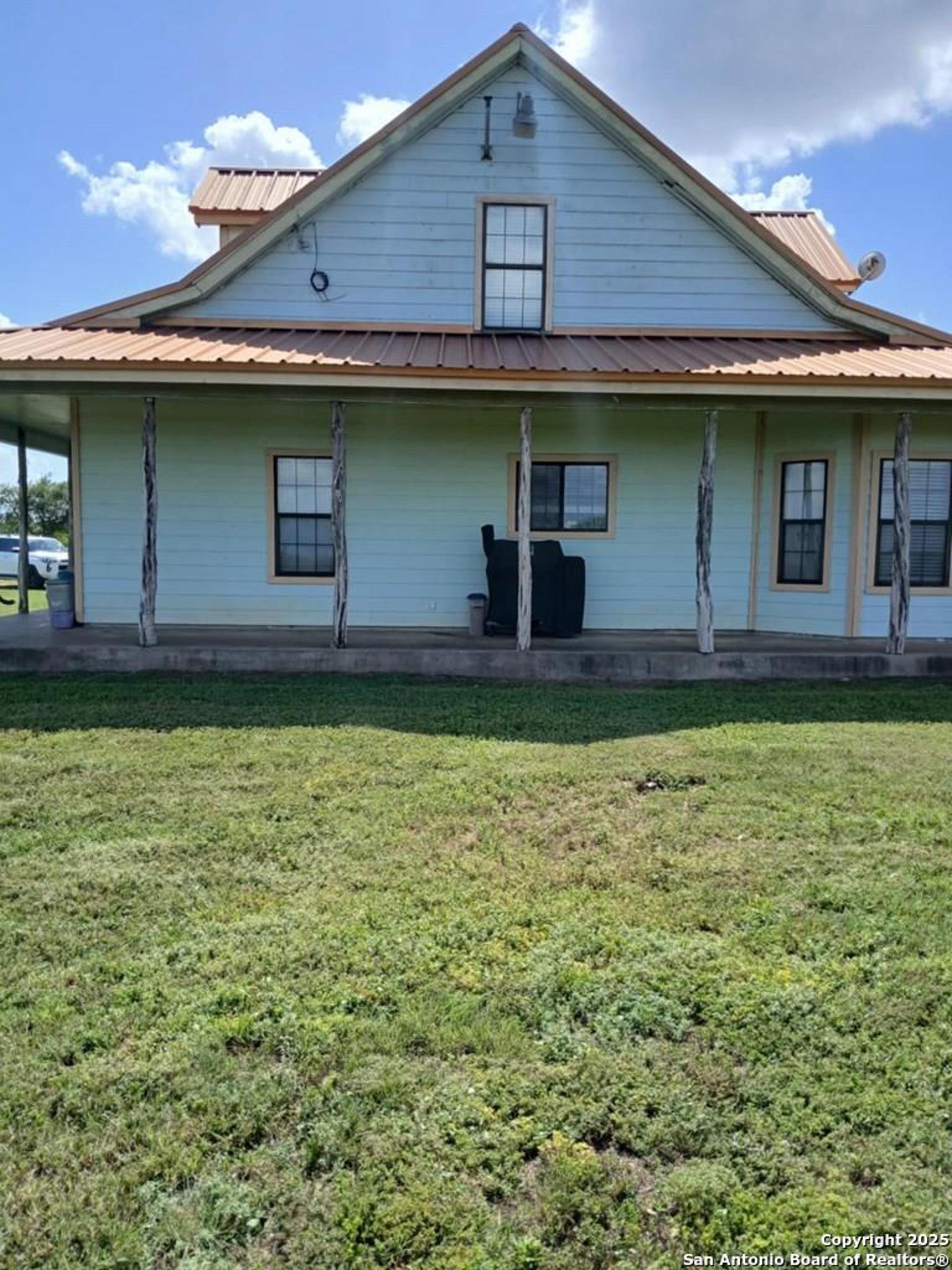 1121 Colony Drive, NORMANNA, 78142