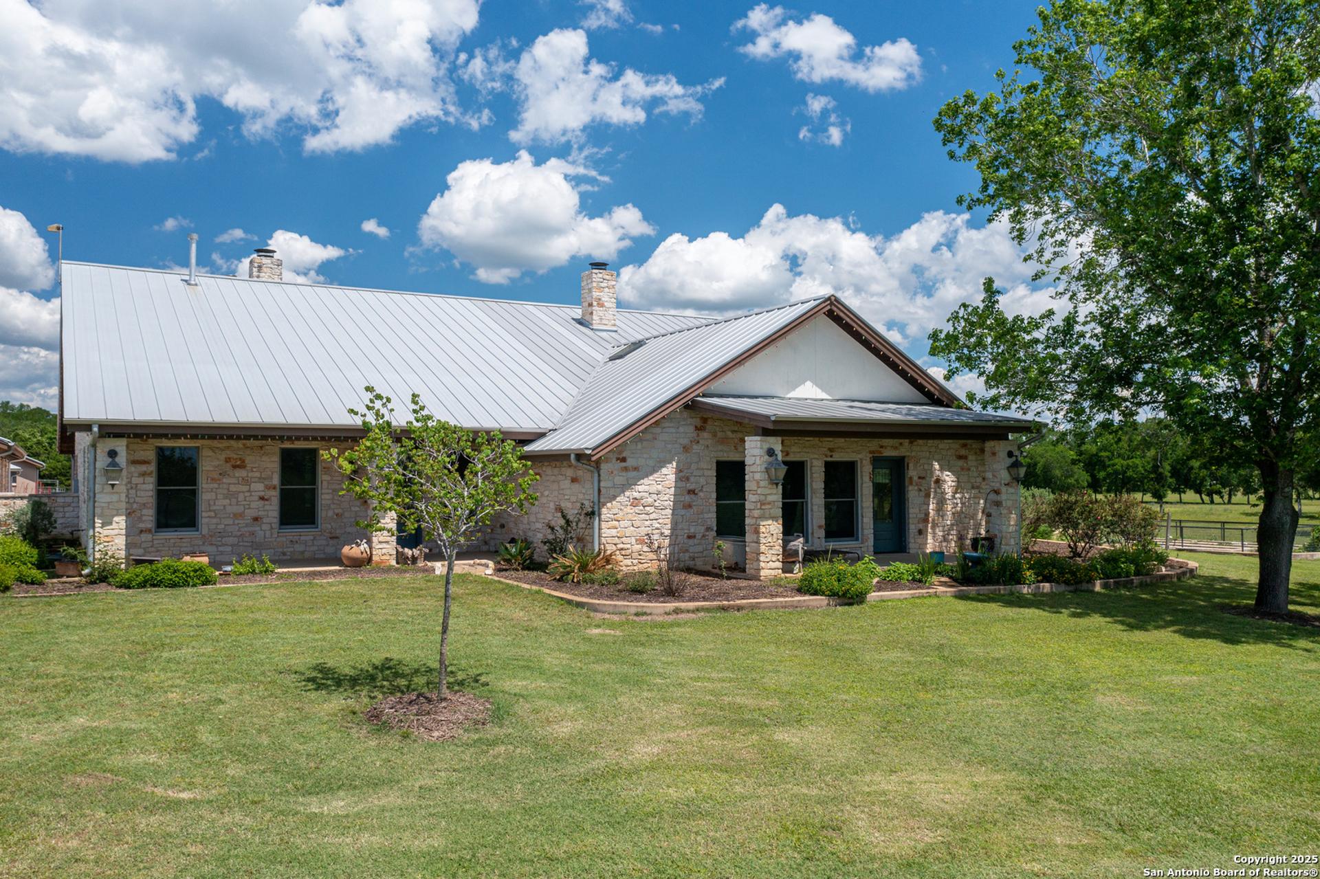 9560 Old Colony Line Rd, DALE, TX, 78616