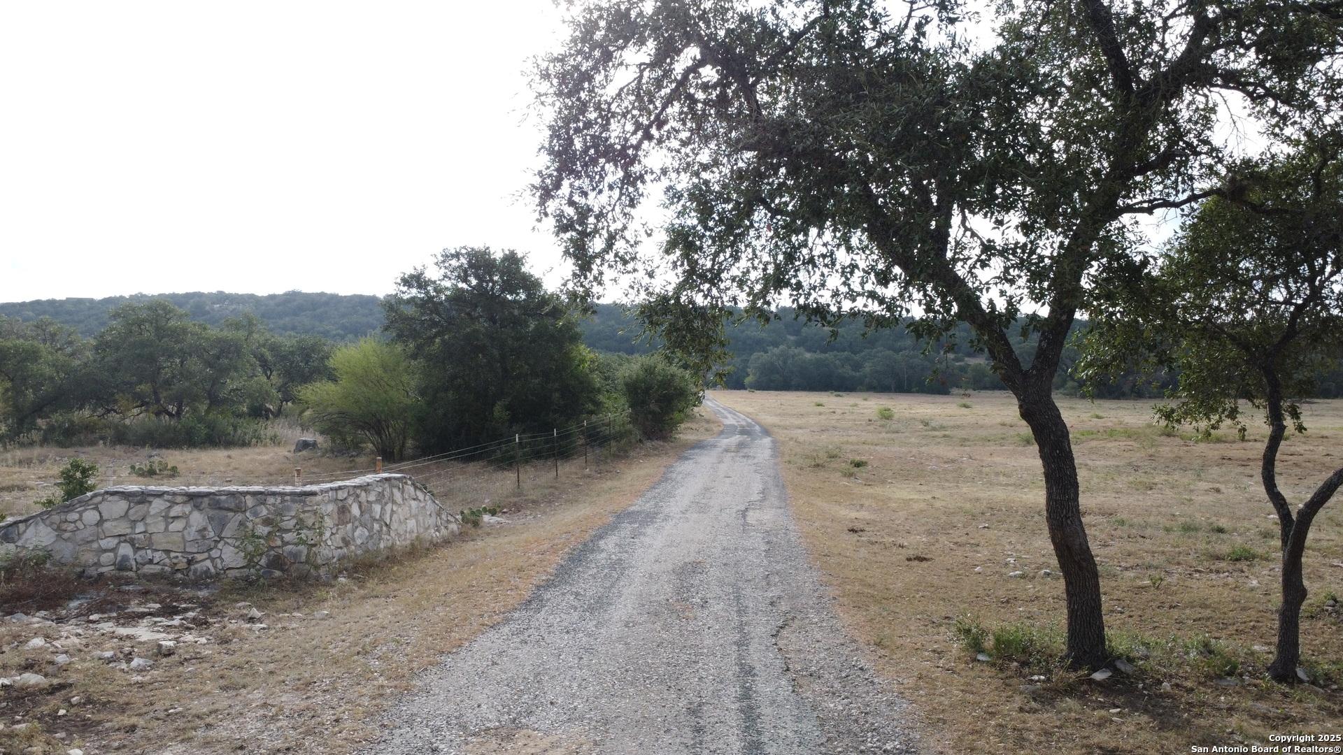 137 Private Road 3501, MICO, TX, 78056