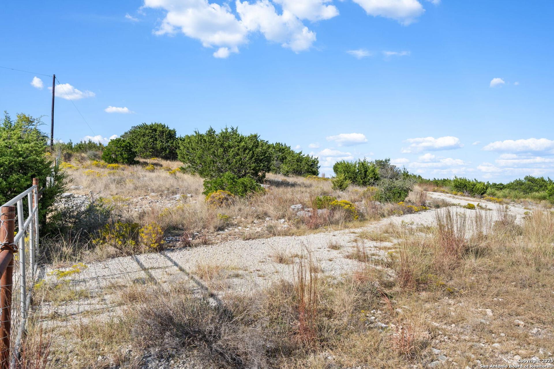 26 Busby Rd, BOERNE, TX, 78006