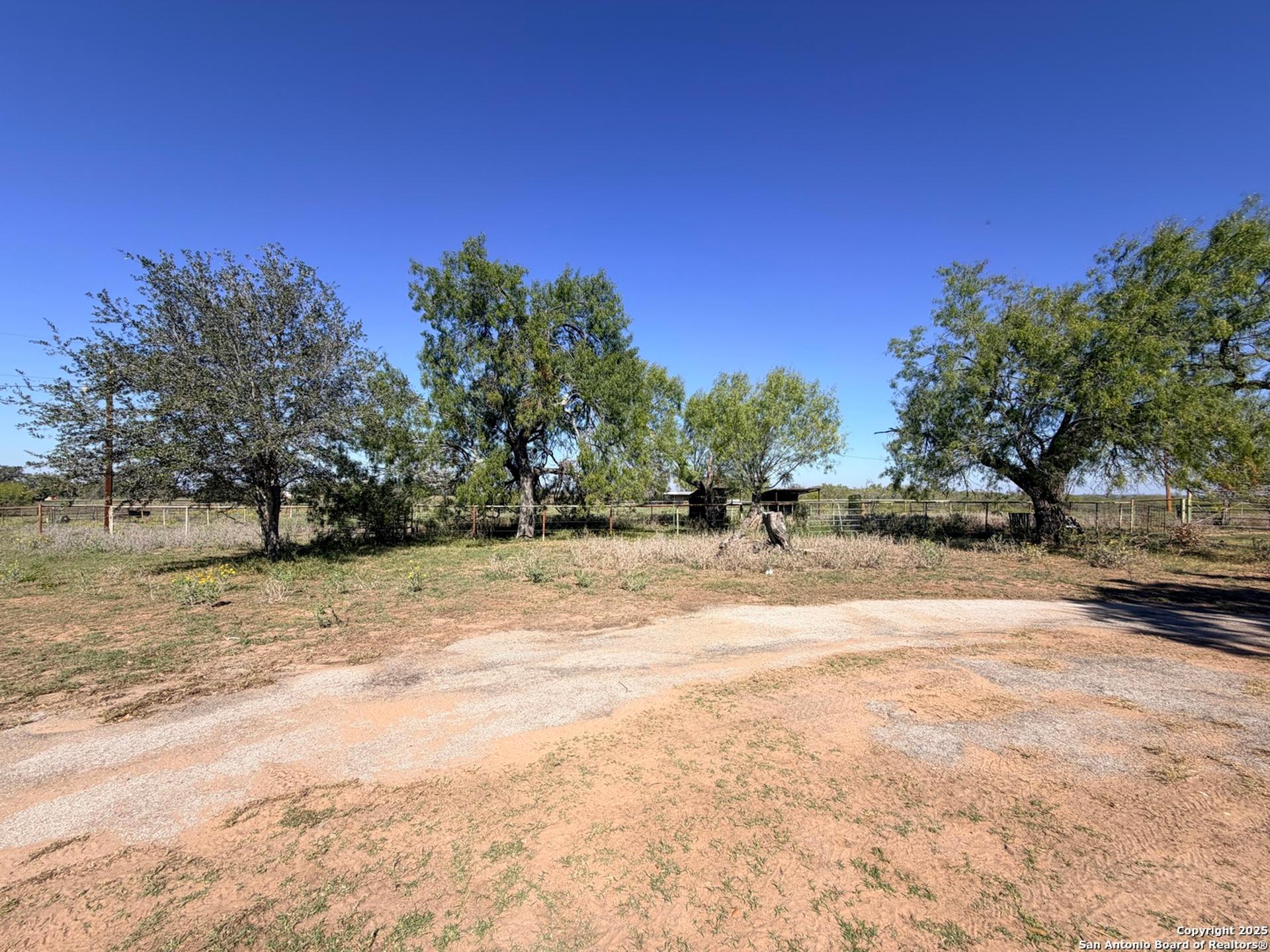 2880 2nd, PLEASANTON, TX, 78064