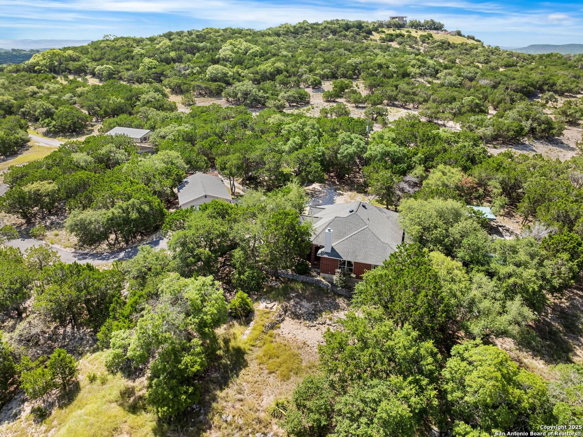 4366 Whartons Dock, BANDERA, TX, 78003