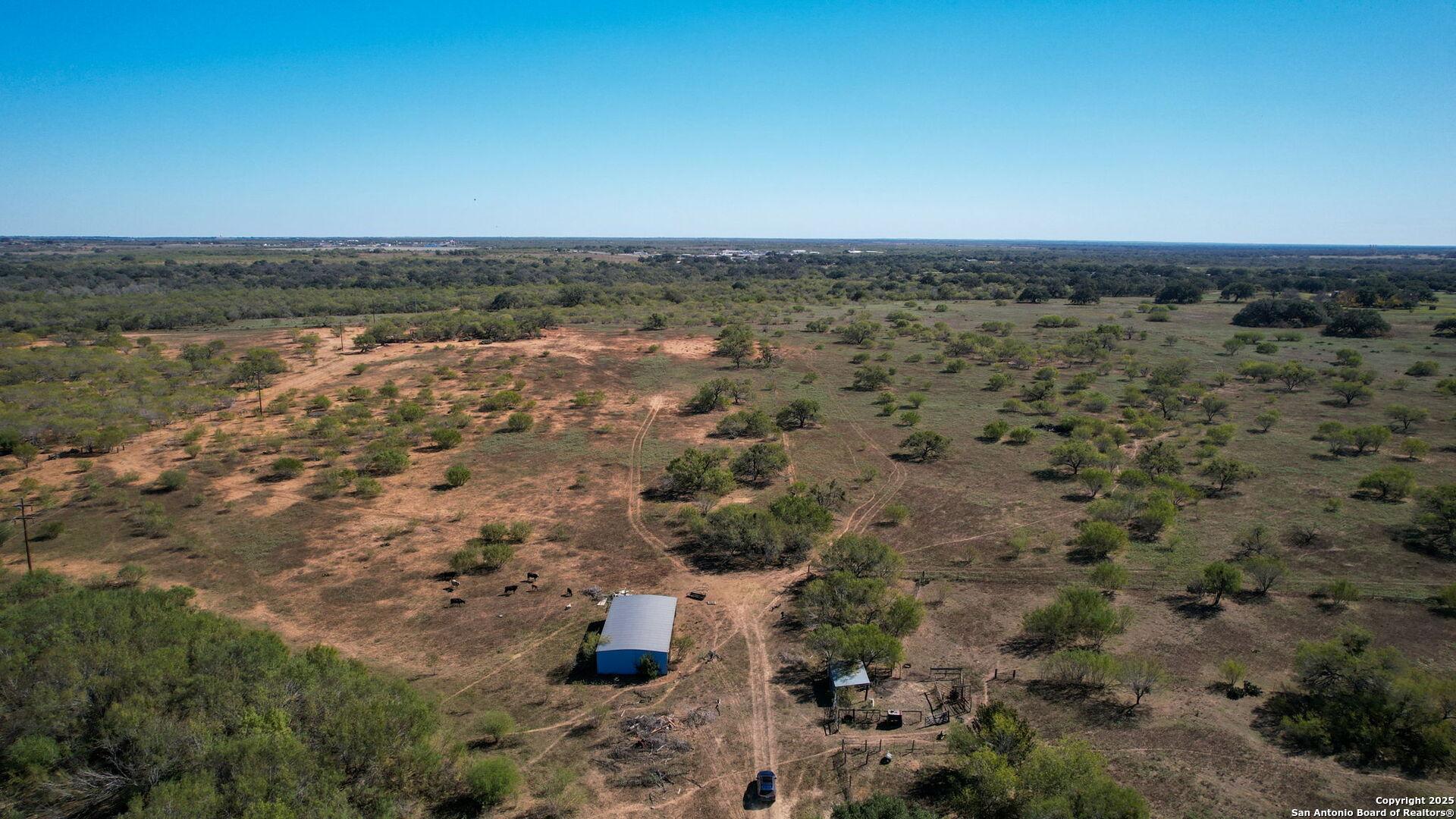 2452 2nd St, PLEASANTON, TX, 78064