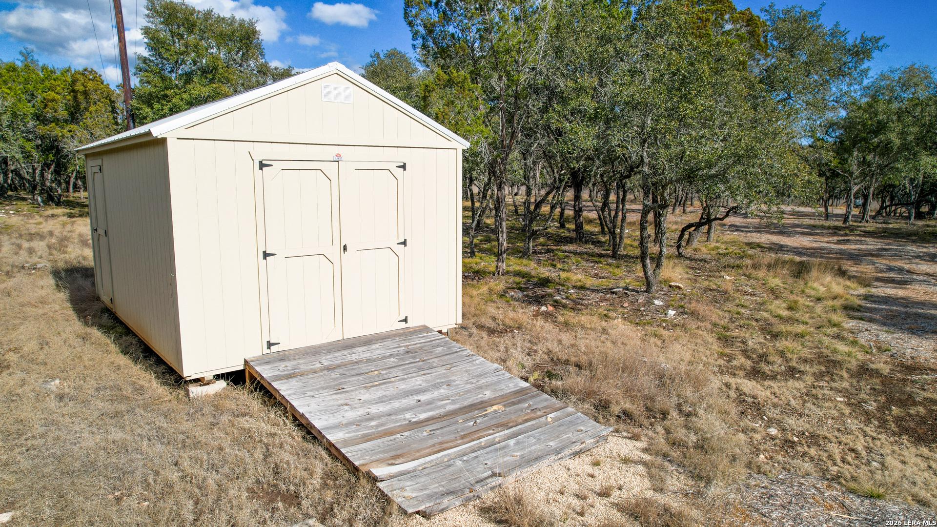 196 B Rock Bottom Rd, HUNT, TX, 78024