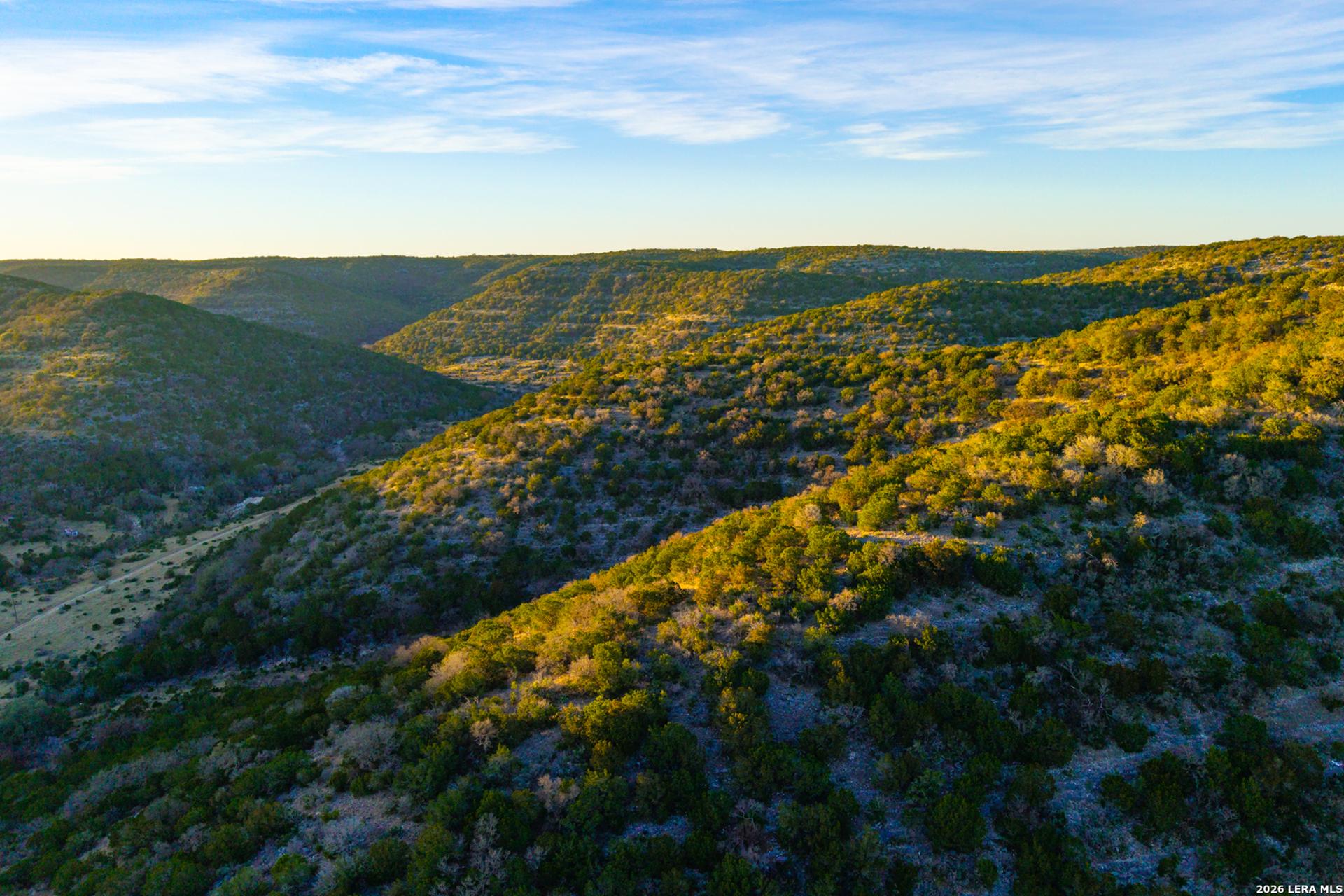 1030 Owl Hollow, LEAKEY, TX, 78873