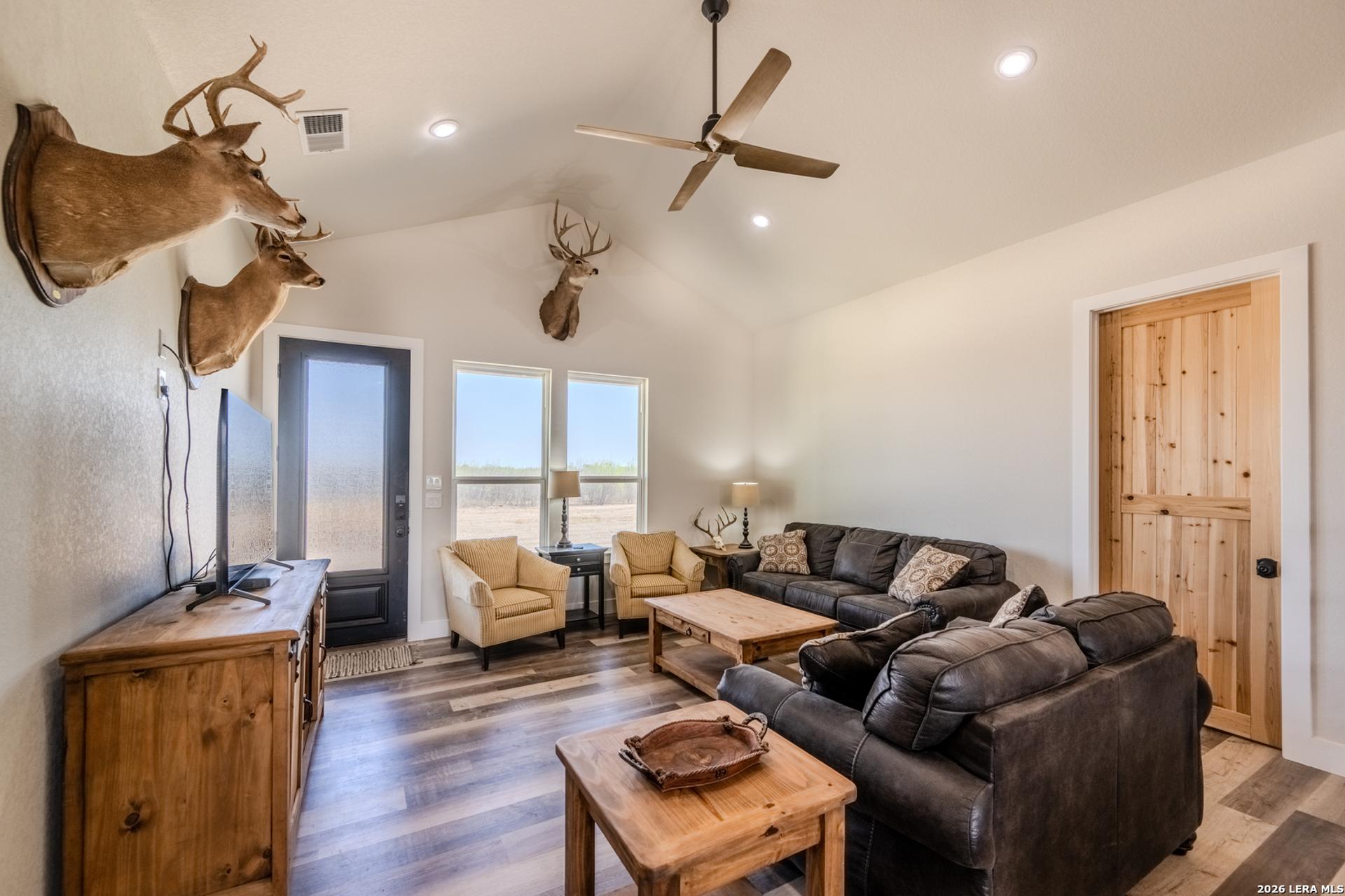 994 Marburger, CRYSTALCIT, TX, 78839