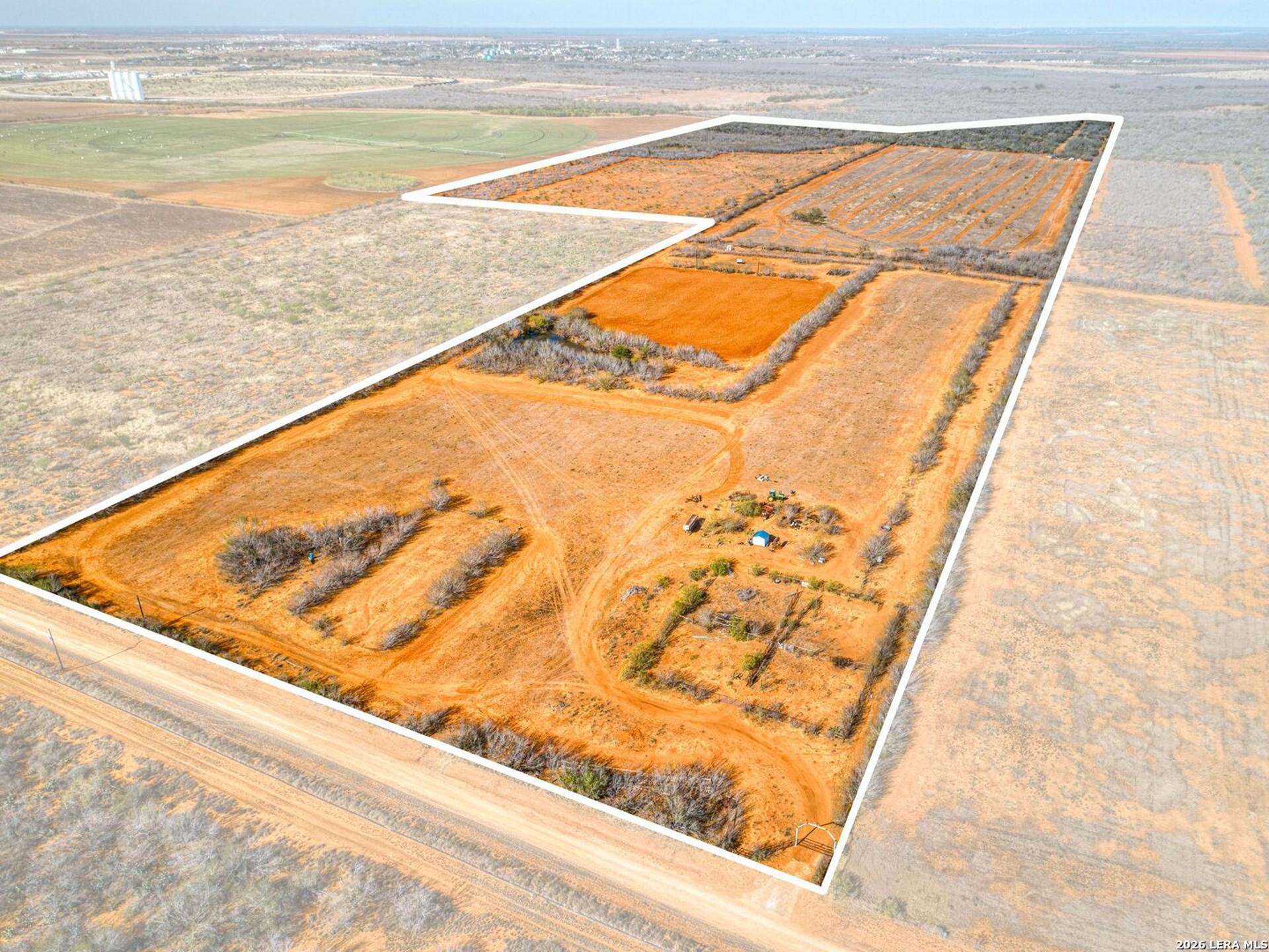 TBD VERGARA ROAD, DILLEY, TX, 78017