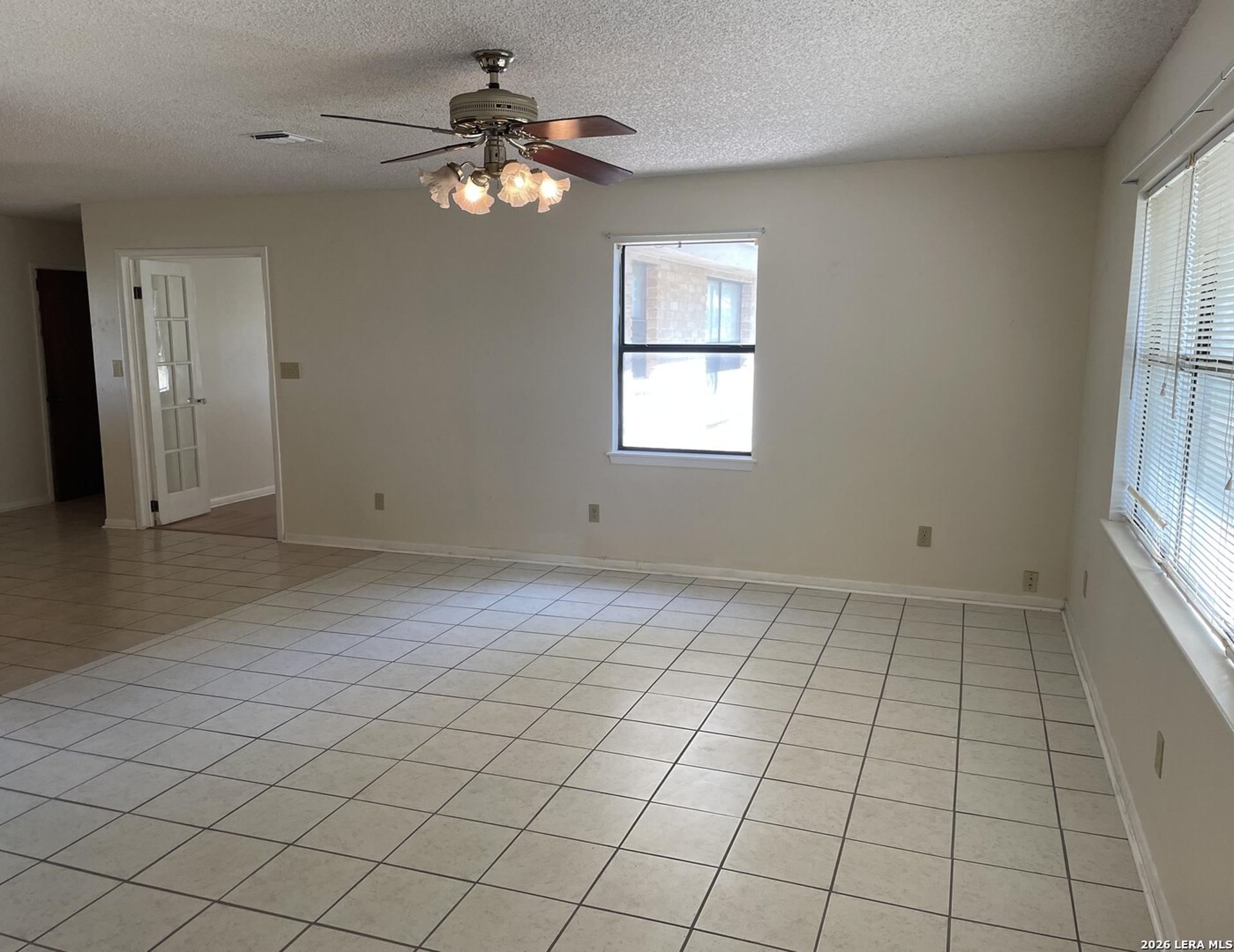 900 Graytown Road, ST_HEDWIG, TX, 78152