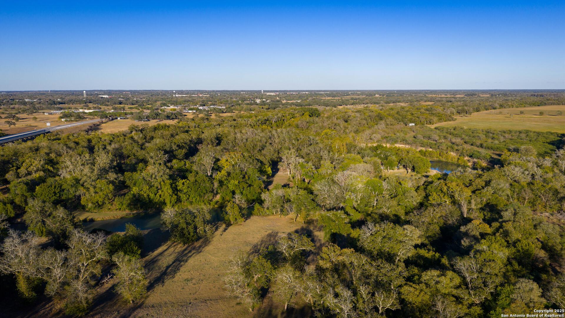 380 Clinton Rd, CUERO, TX, 77954