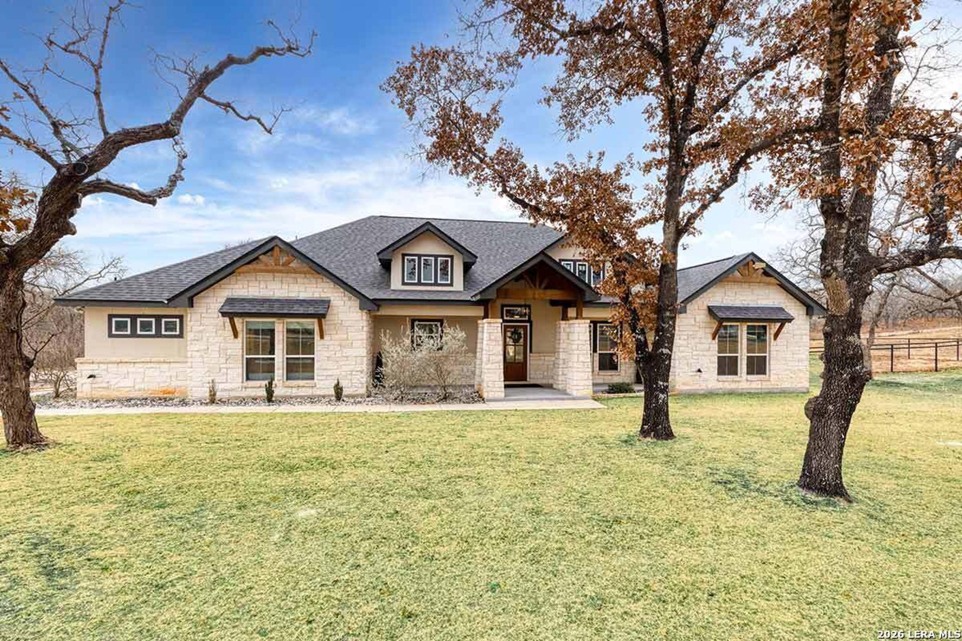 61 ACRES Crescent Ridge, ADKINS, TX, 78101