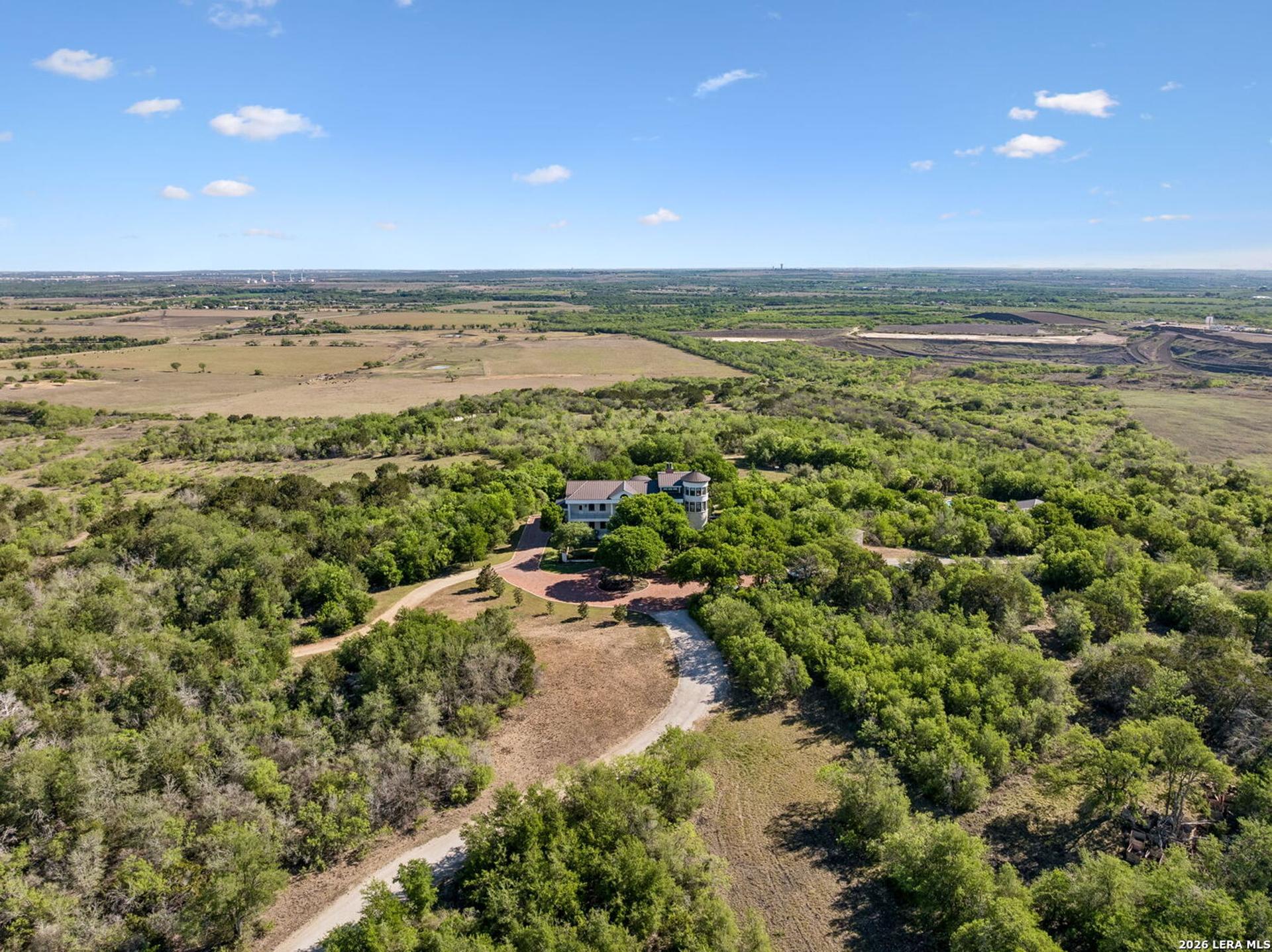 999 SCHWARZLOSE RD, NEWBRAUNFE, TX, 78130