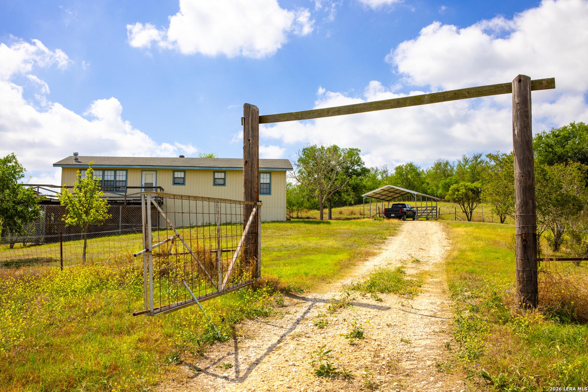 12017 FM 20, KINGSBURY, TX, 78638