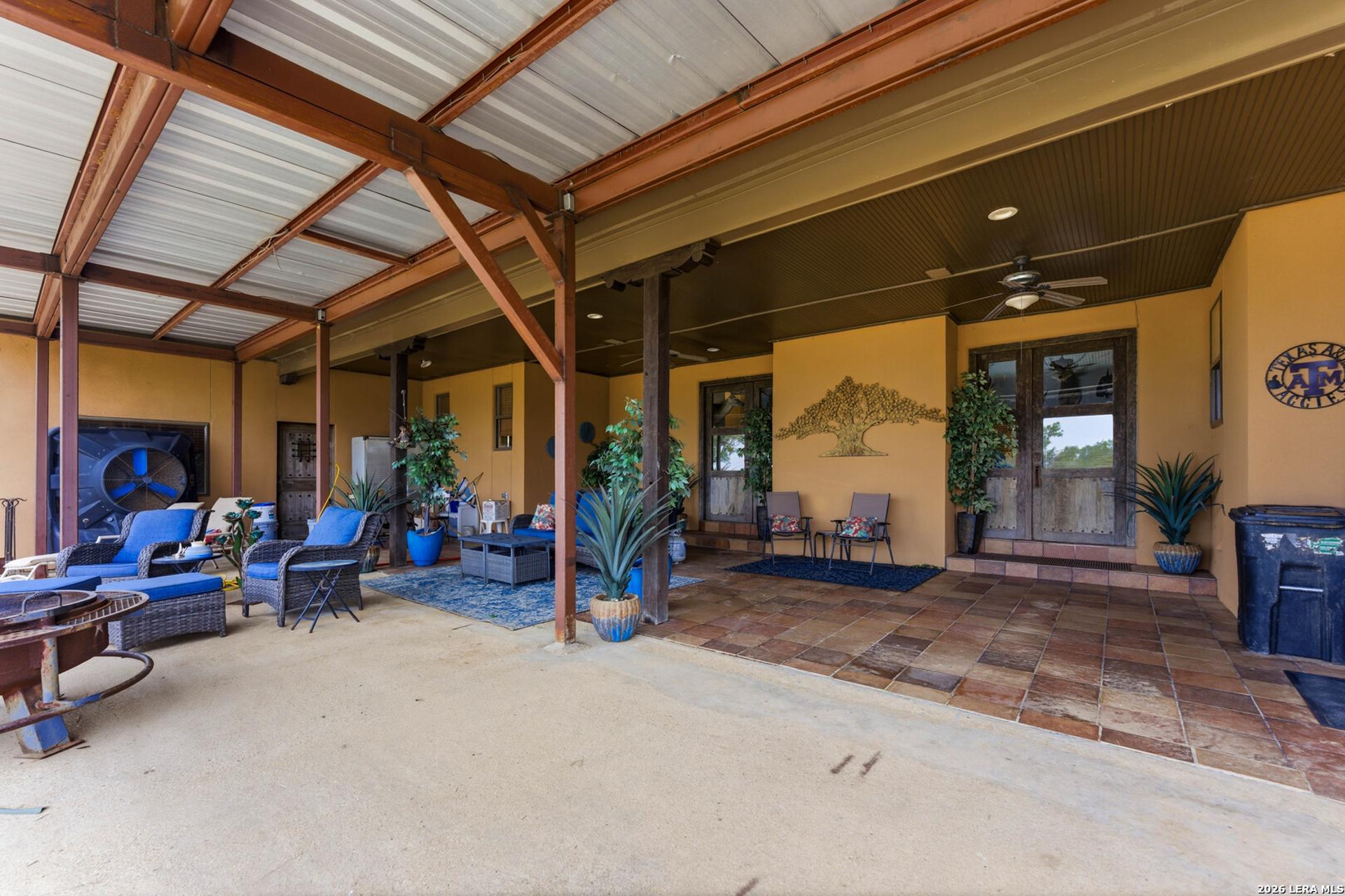 5797 Fm 3408, COTULLA, TX, 78014
