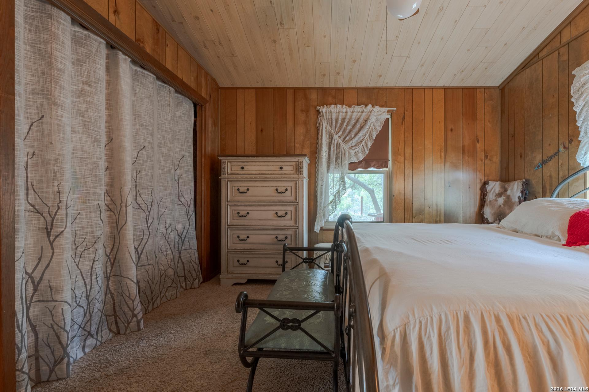 896 Rocky Creek Rd, MEDINA, TX, 78055