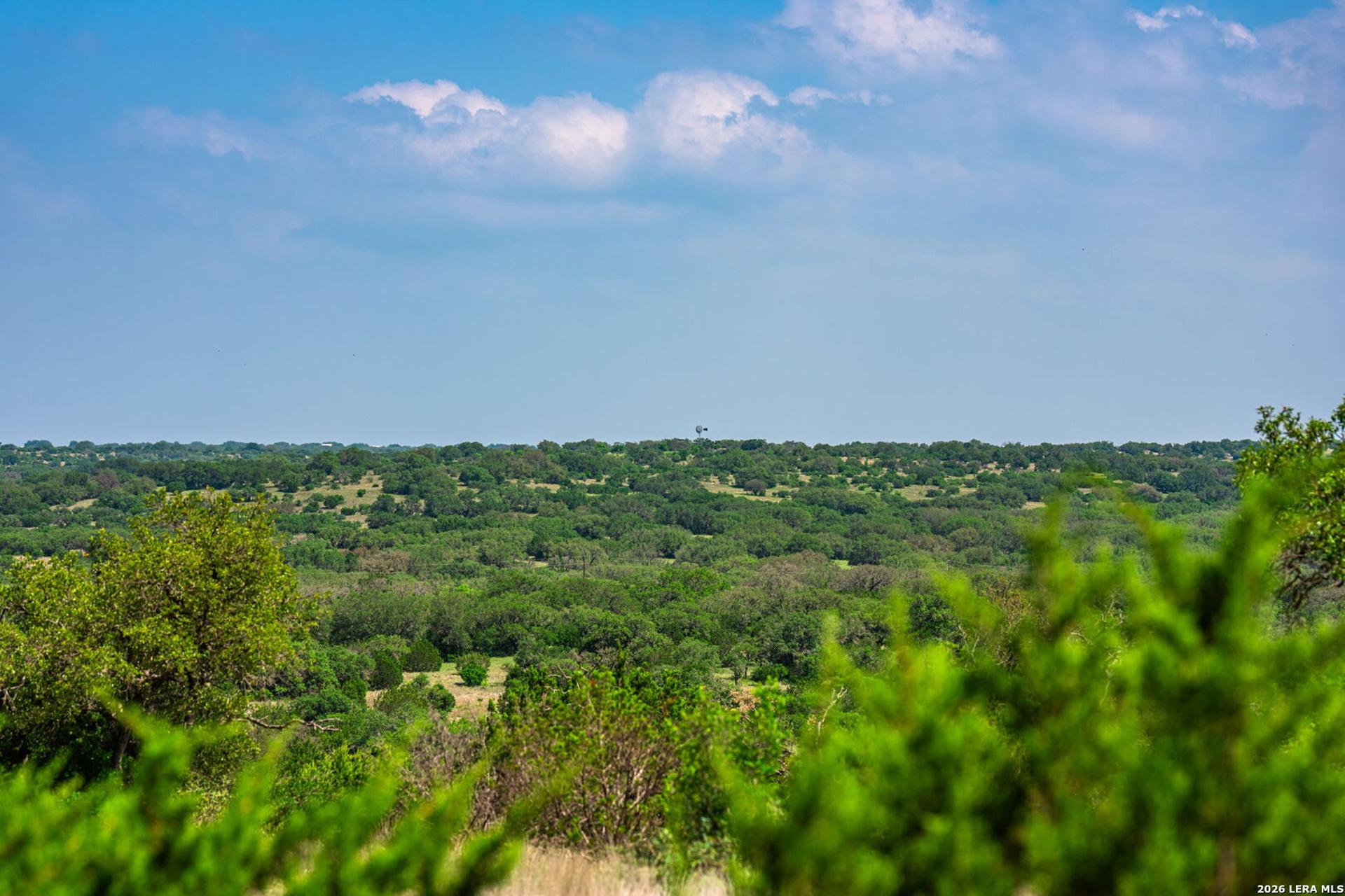 850 SD 24755, ROCKSPRING, TX, 78880