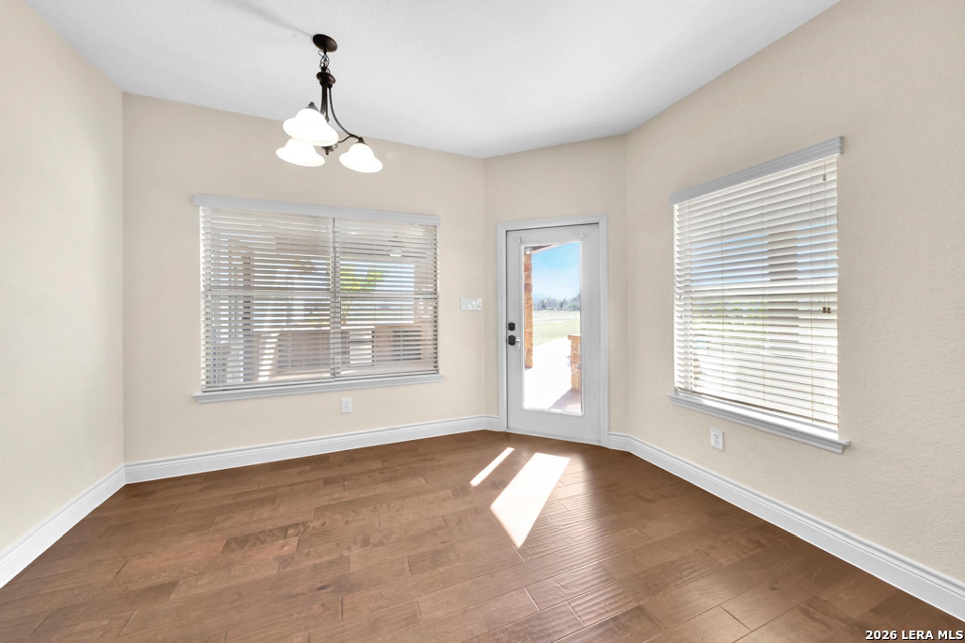 3255 Fm 539, LA_VERNIA, TX, 78121