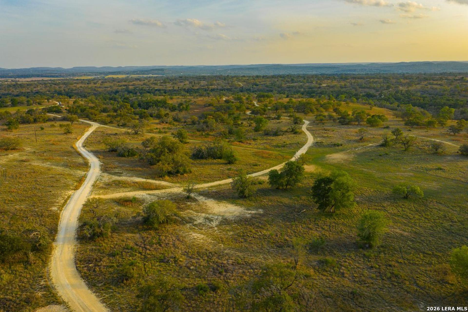 718 Ranch to Market 473, COMFORT, TX, 78013
