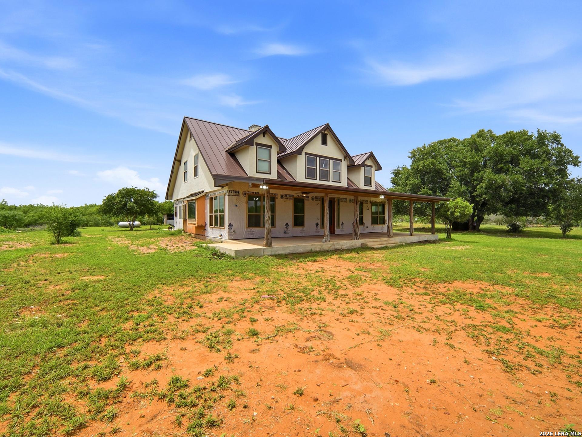 1253 COUNTY ROAD 7421, YANCEY, TX, 78886