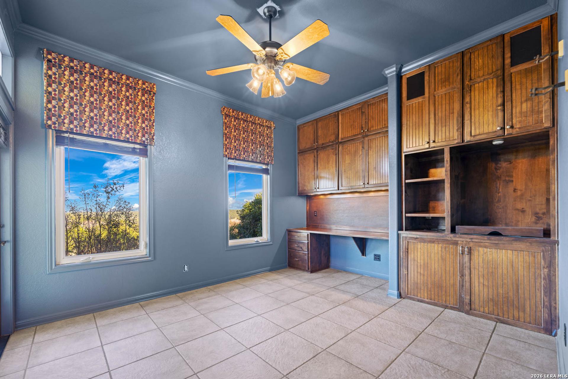 326 RIVER VALLEY RD, INGRAM, TX, 78025