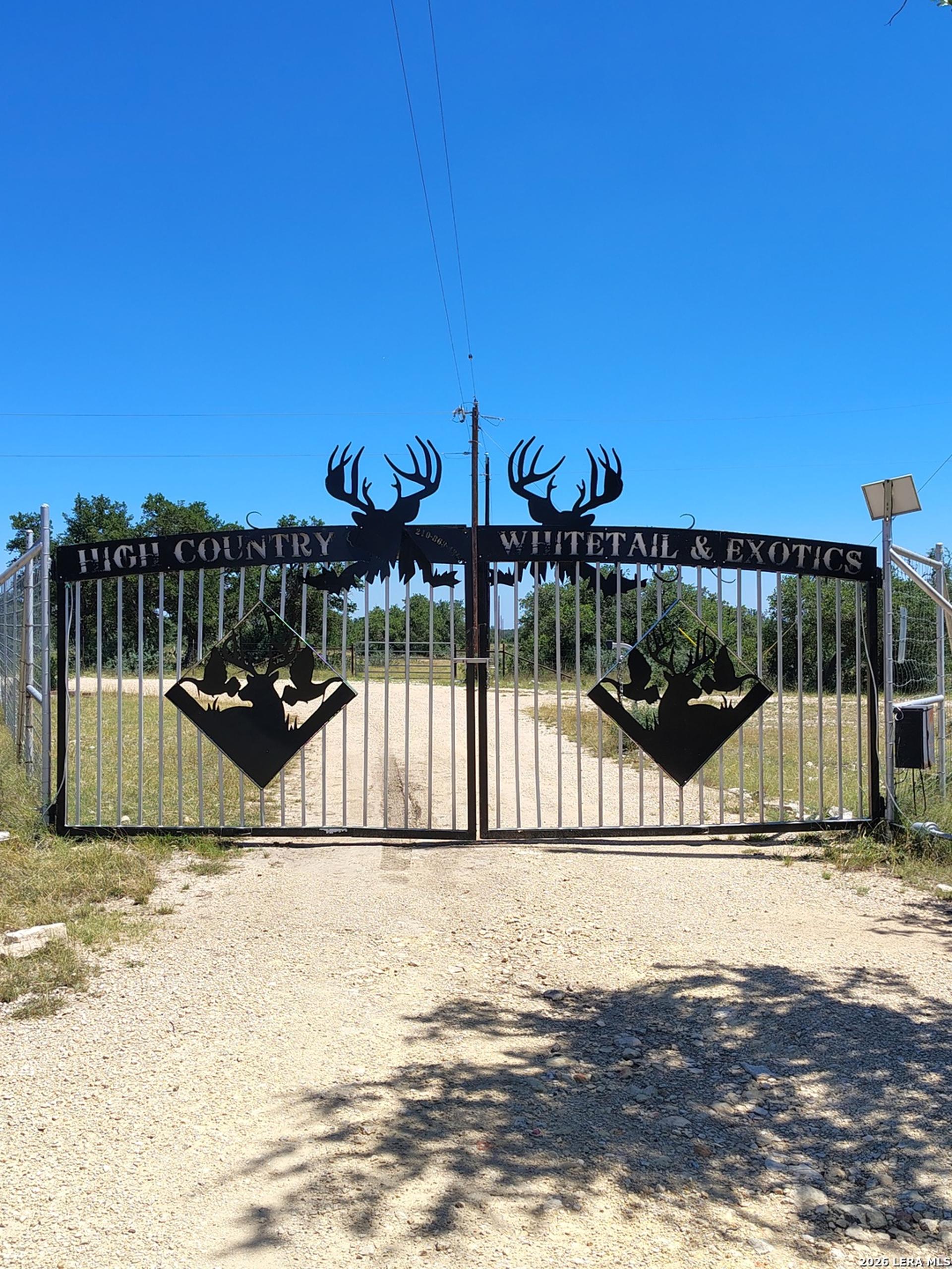 988 S D 71600, ROCKSPRING, TX, 78880