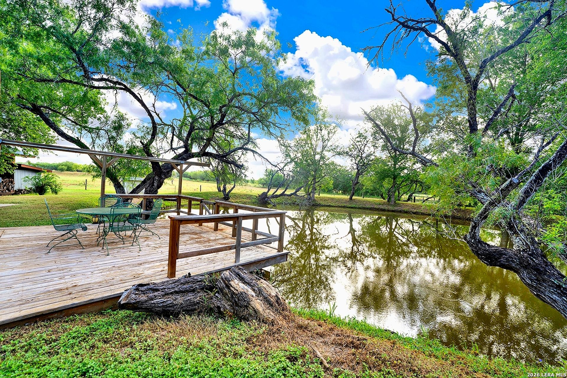 1591 County Road 476, STOCKDALE, TX, 78160