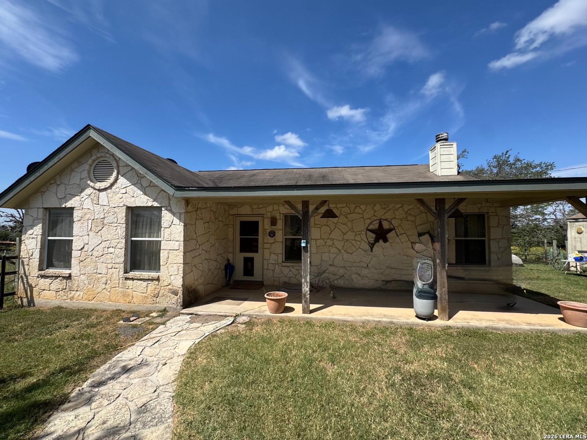 1864 Panther Hollow, BANDERA, TX, 78003