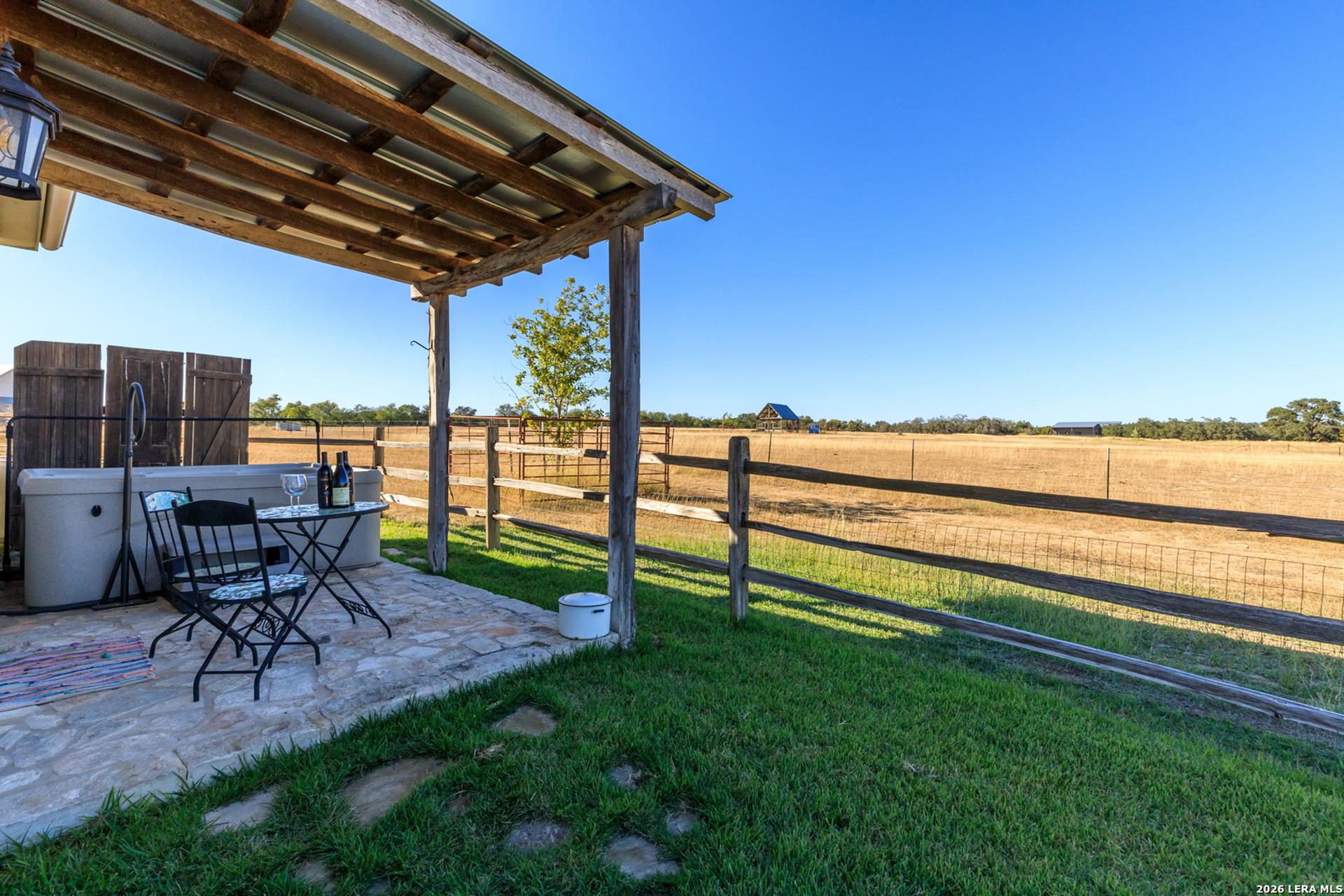 237 Twisted Timbers Rd, FREDERICKS, TX, 78624