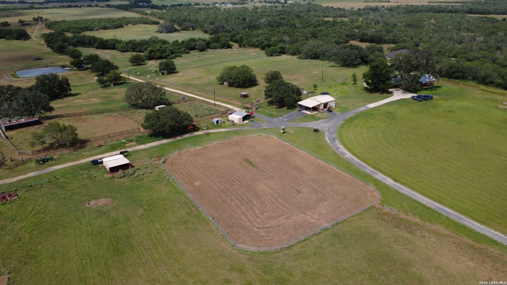 3558 Fm 536, FLORESVILL, TX, 78114