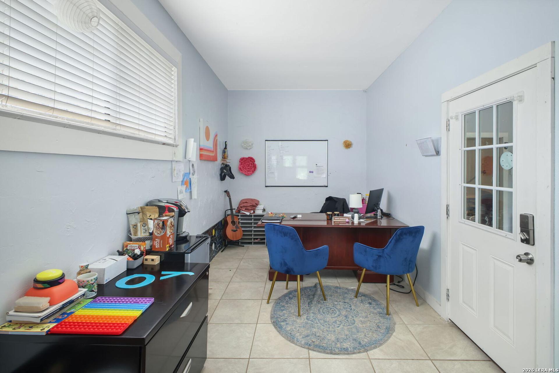 319 LOS INDIOS RD, BOERNE, TX, 78006