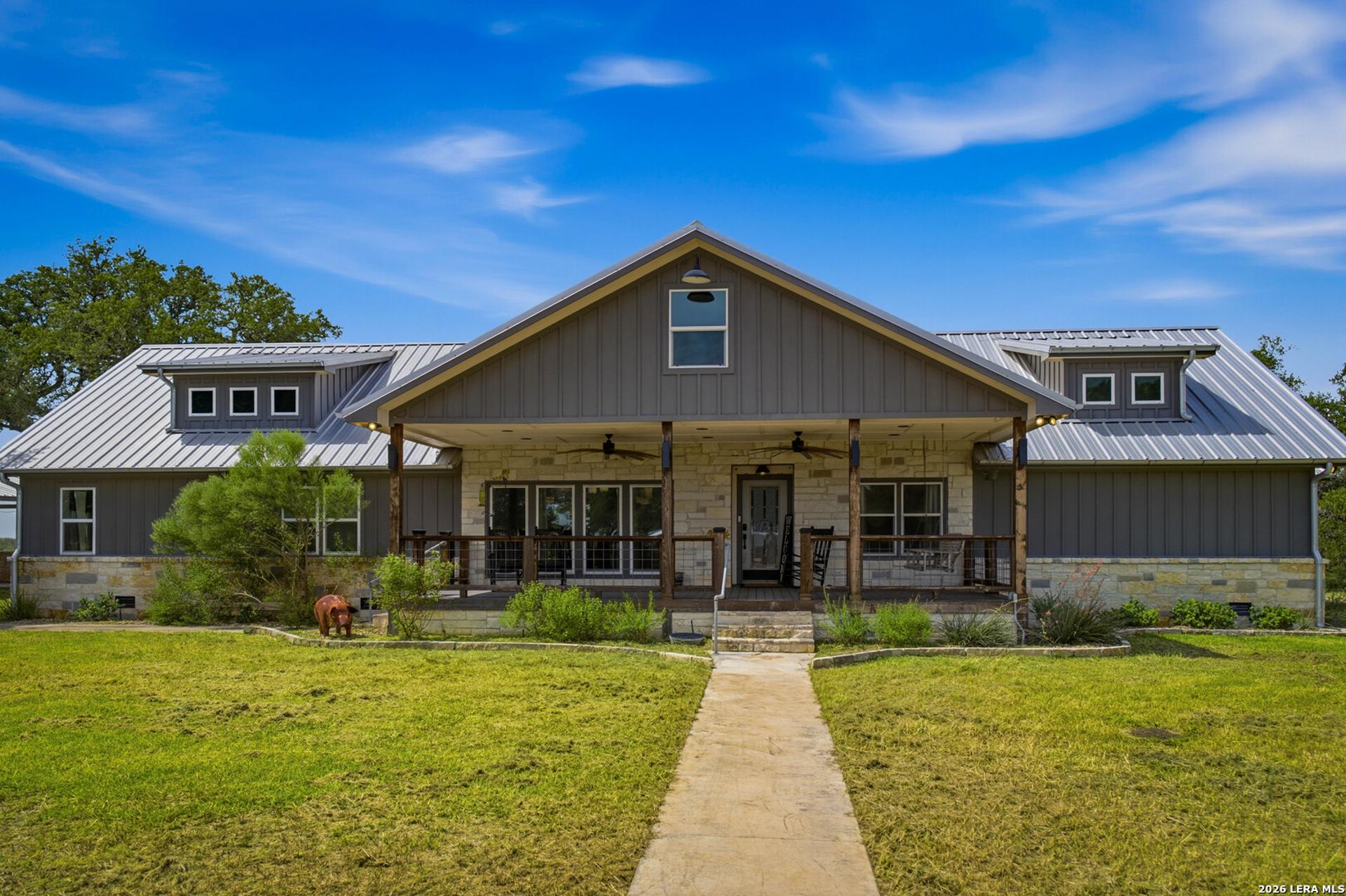 2288 Us Highway 77A, CUERO, TX, 77954