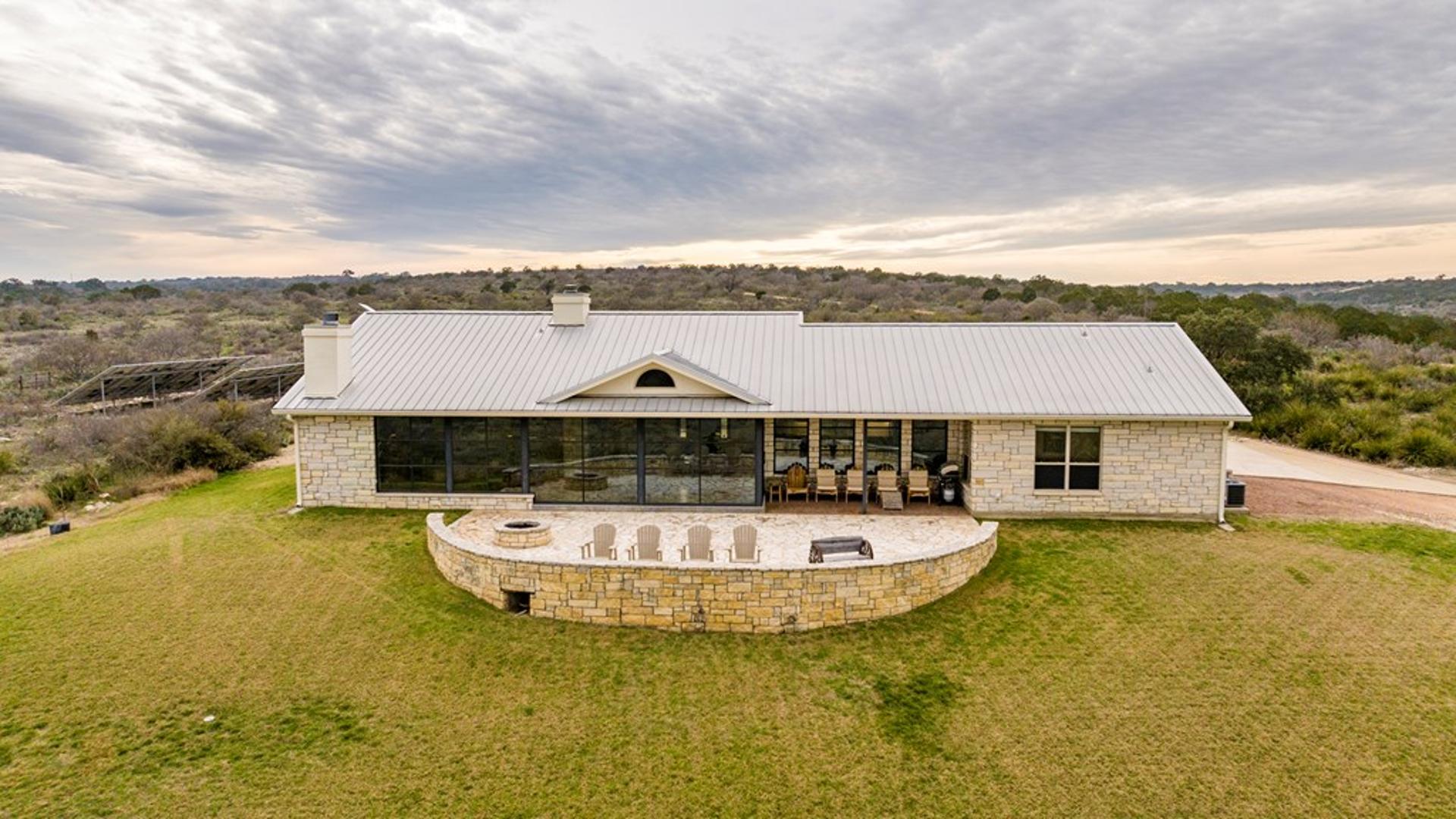 256 Persimmon Point, Mason, TX, 76856